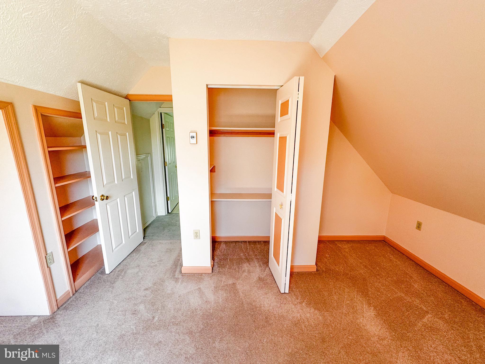 GREENBRIAR VILLAGE - Residential