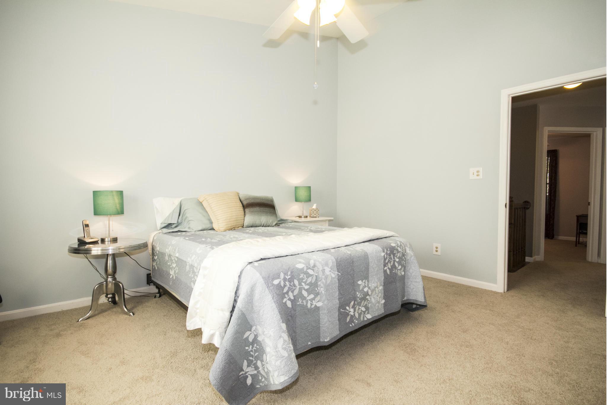 OAKHURST - Residential