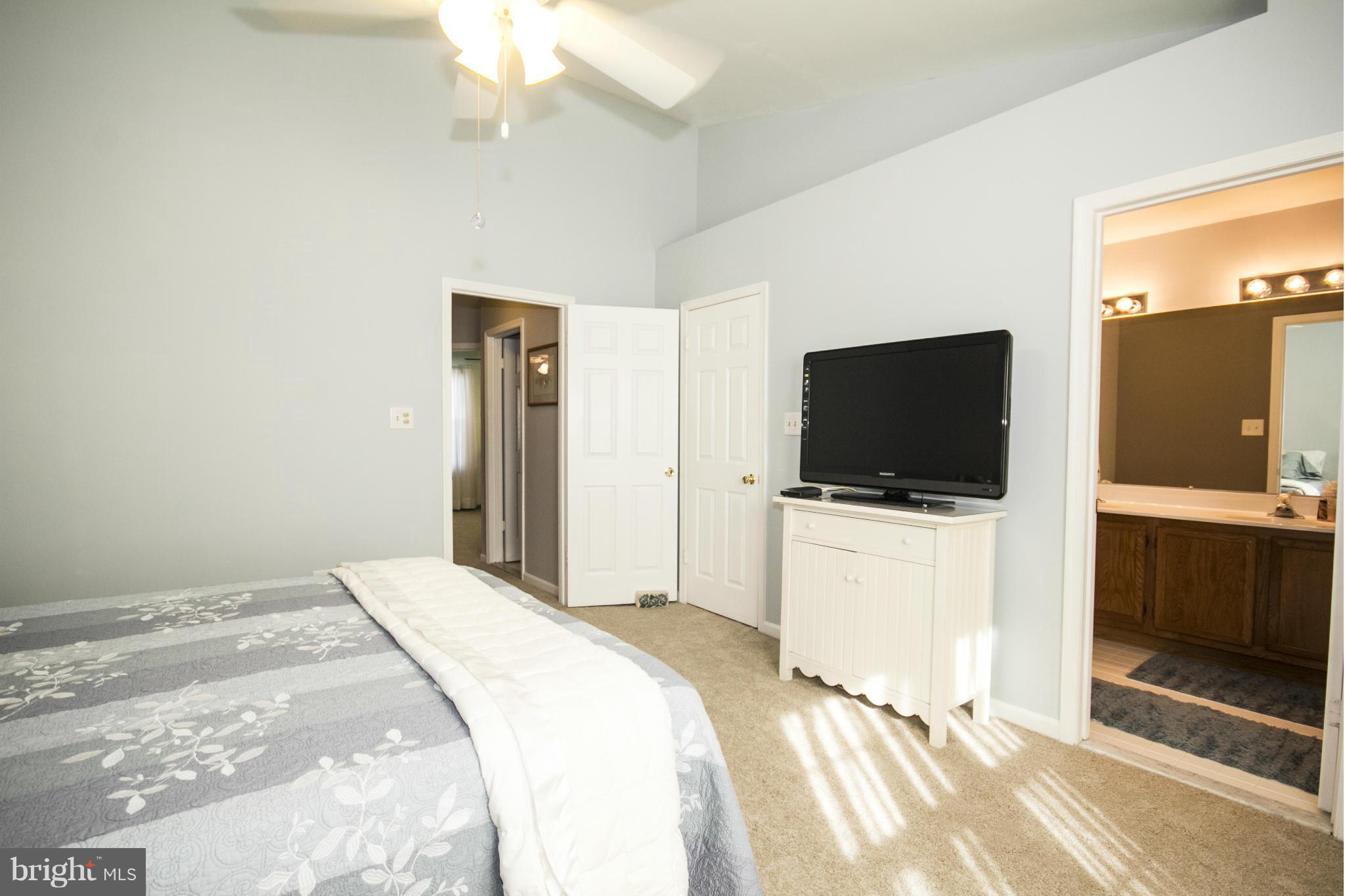 OAKHURST - Residential