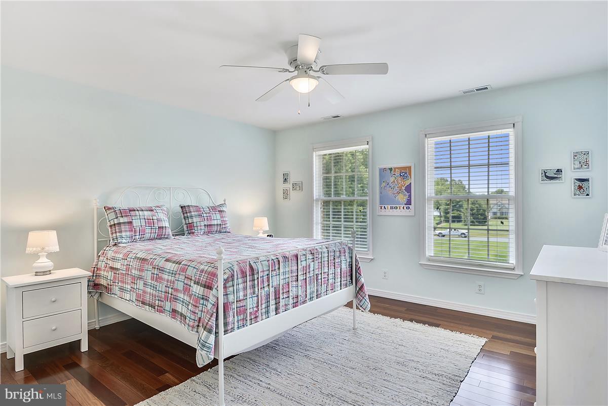 WYE HARBOR - Residential