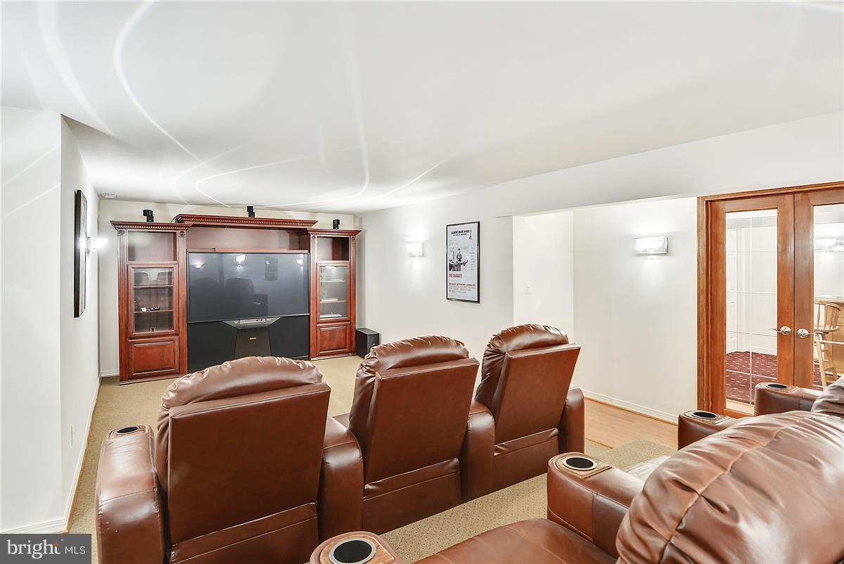 WYE HARBOR - Residential