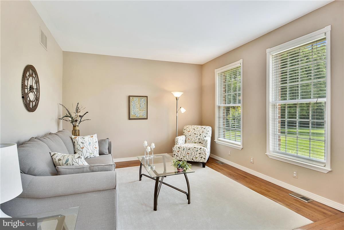 WYE HARBOR - Residential