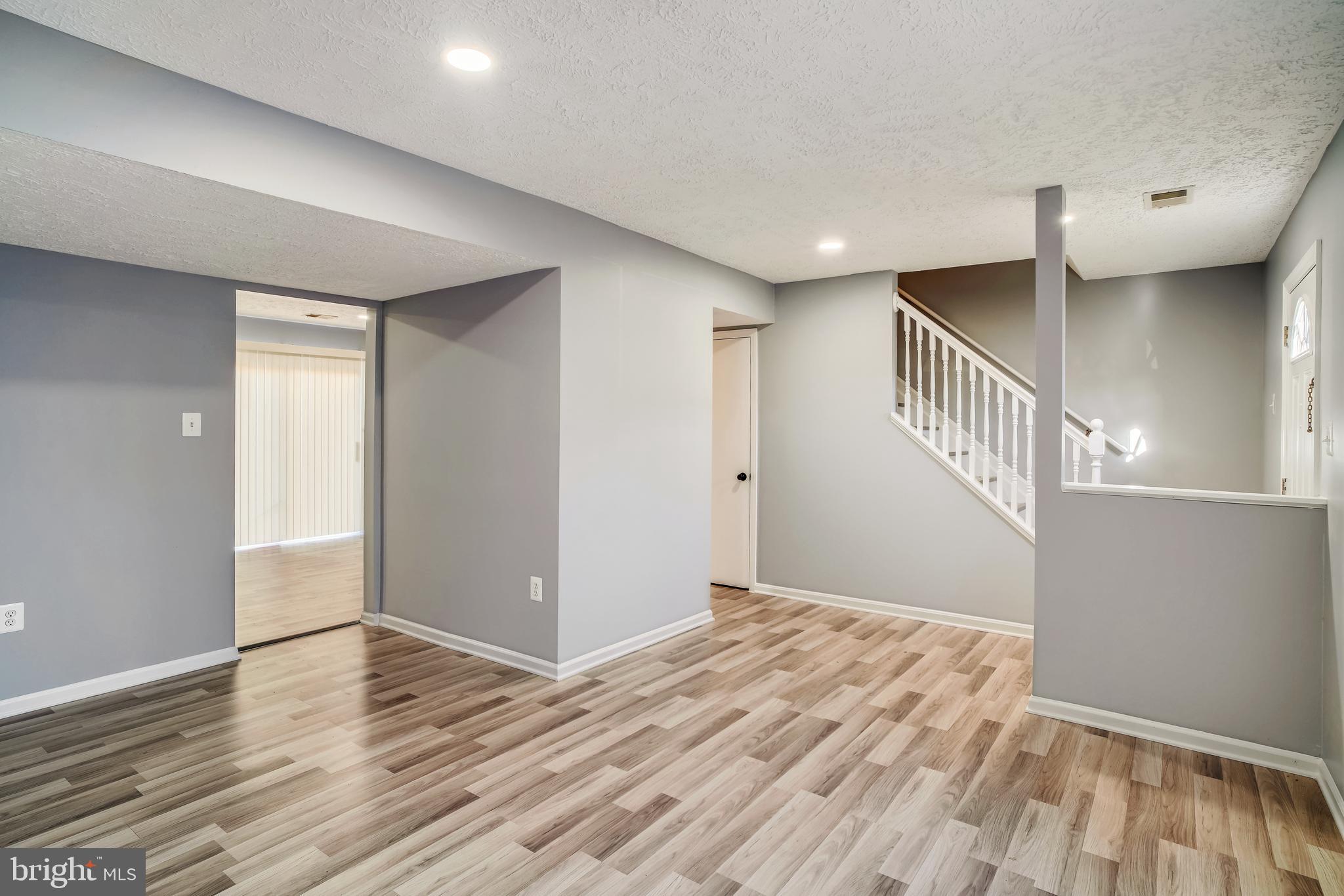 MANASSAS PARK VILLAGE - Residential Lease