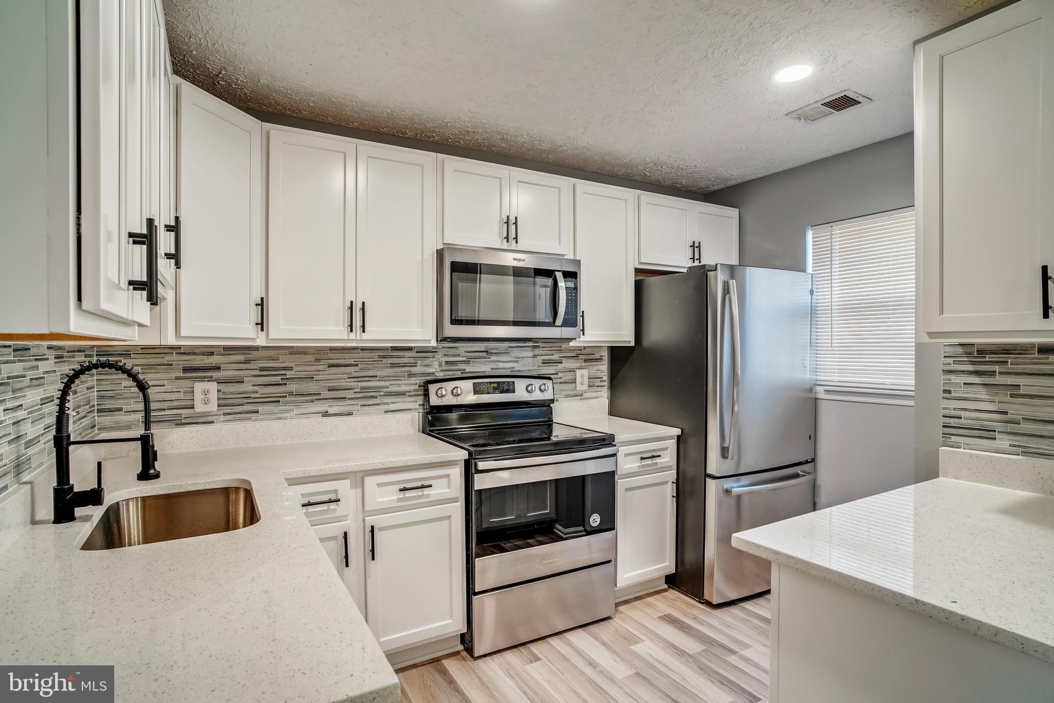 MANASSAS PARK VILLAGE - Residential Lease