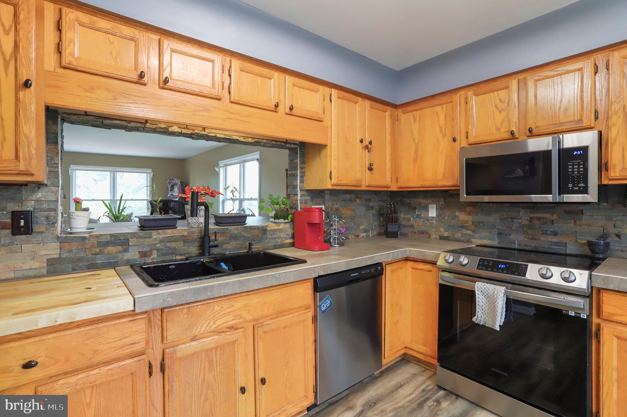 SPRING MILLS - Residential