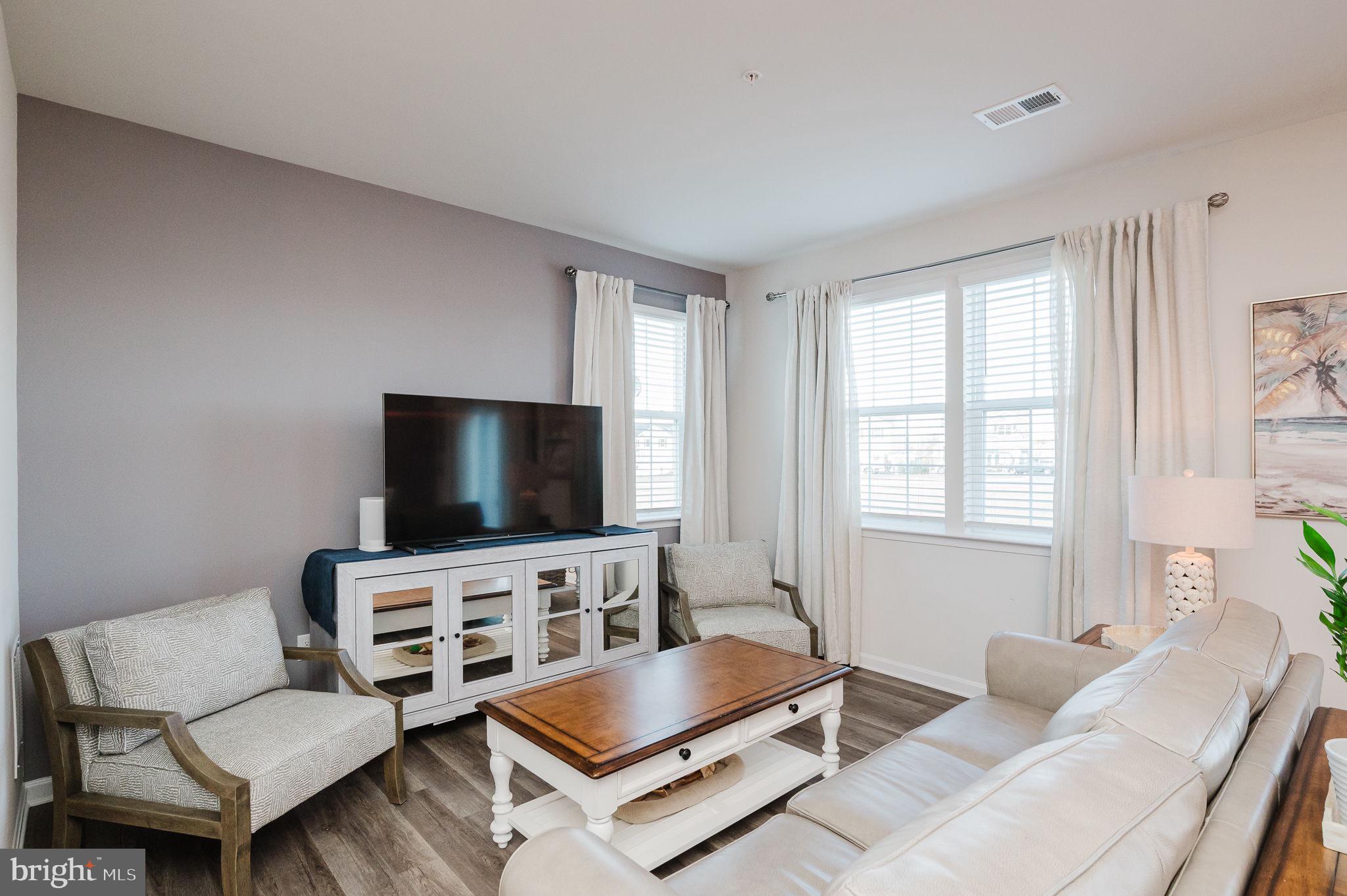 RIDGELY'S RESERVE - Residential