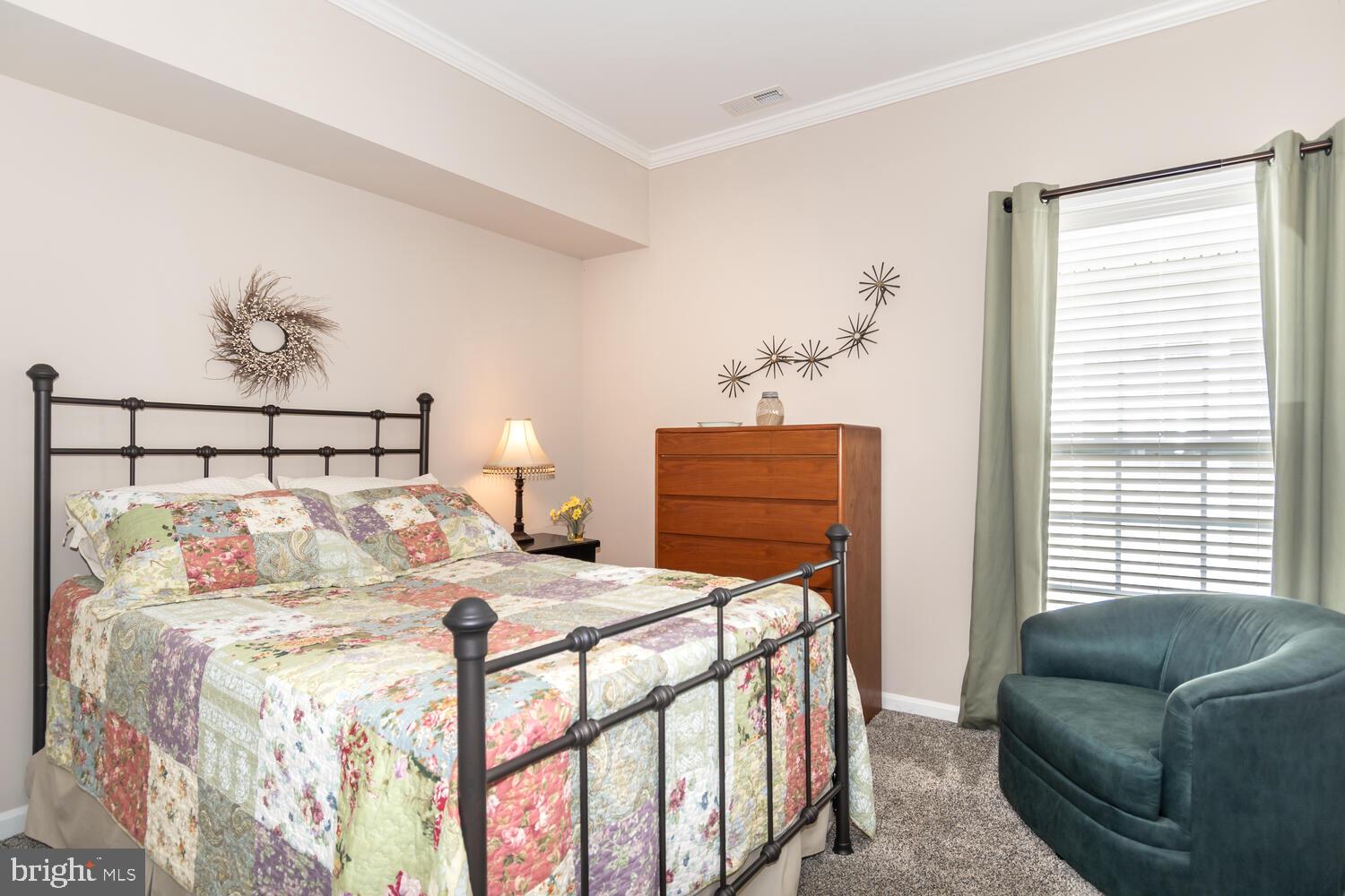 SYMPHONY VILLAGE AT CENTREVILLE - Residential