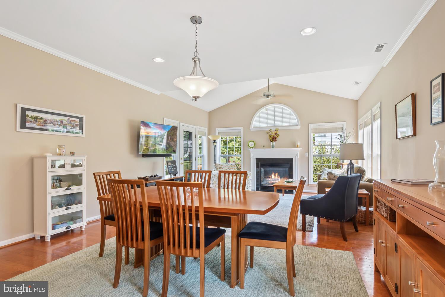 SYMPHONY VILLAGE AT CENTREVILLE - Residential