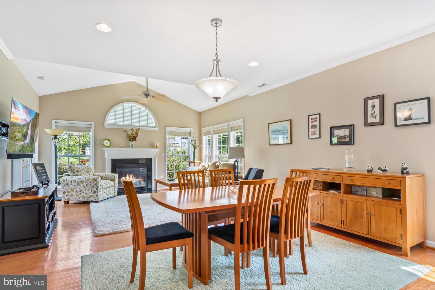 SYMPHONY VILLAGE AT CENTREVILLE - Residential