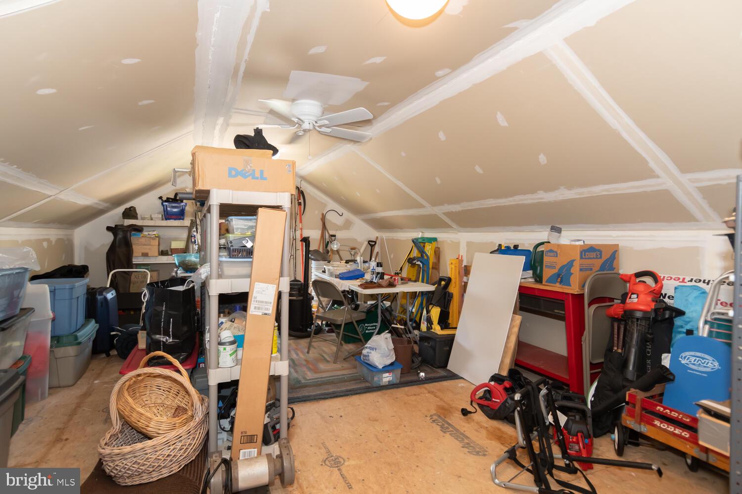 SYMPHONY VILLAGE AT CENTREVILLE - Residential