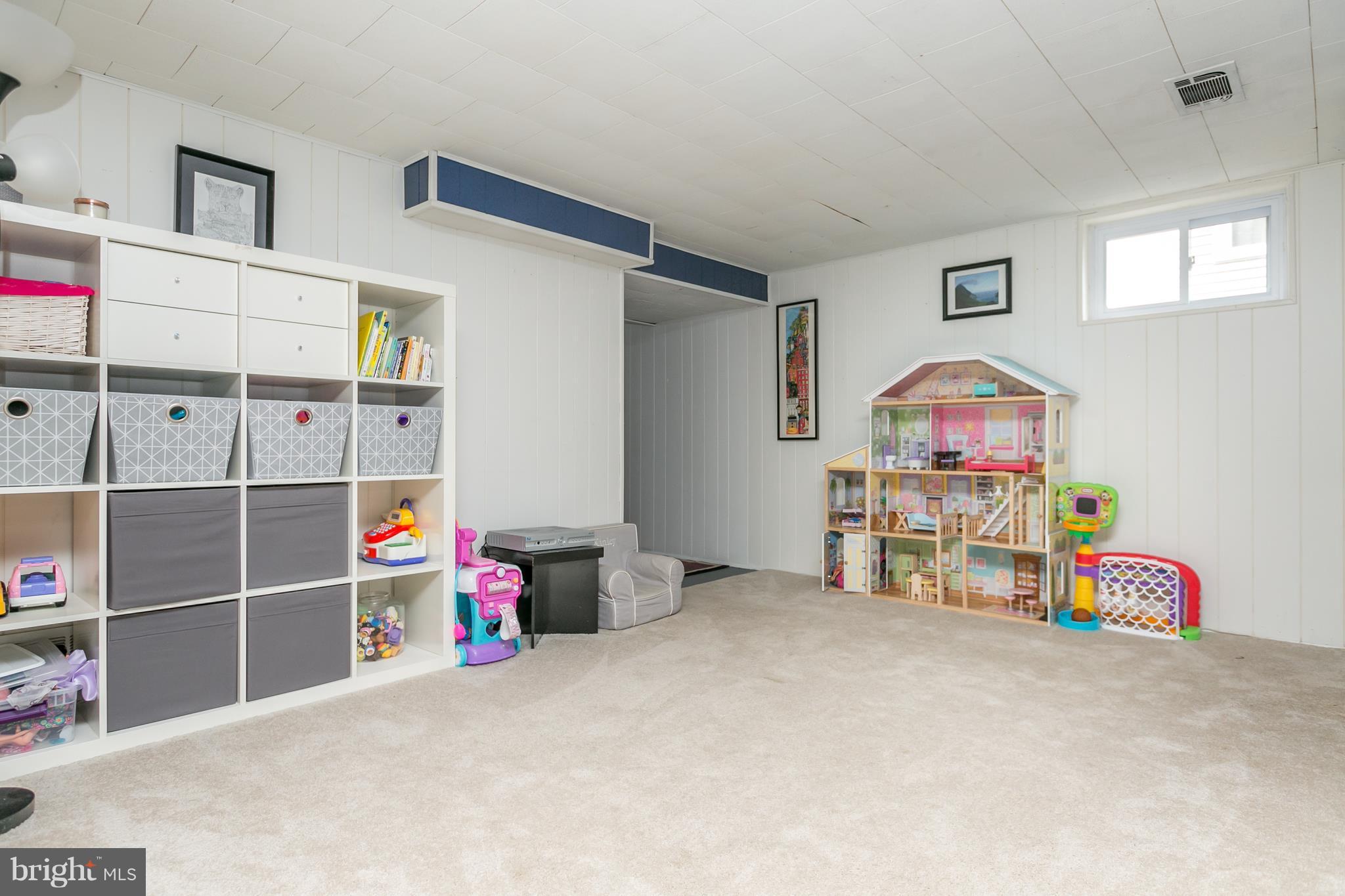 WESTMORELAND FRUIT FARM - Residential