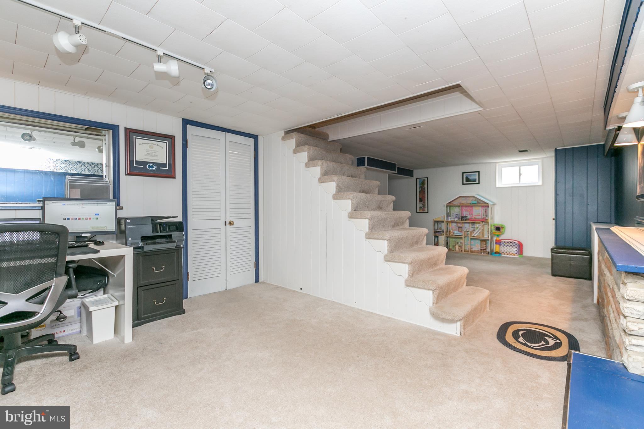 WESTMORELAND FRUIT FARM - Residential