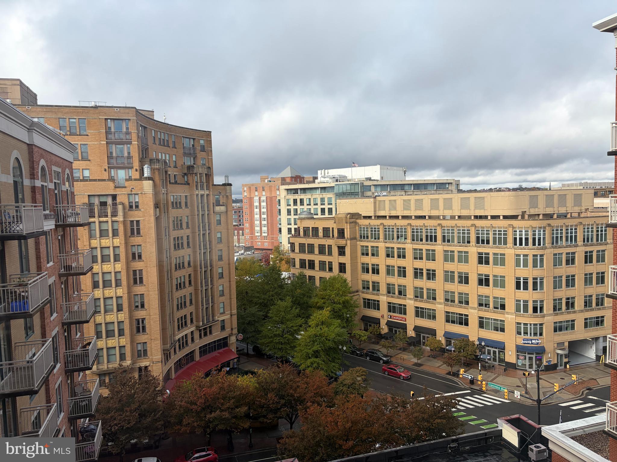 1220 N FILLMORE STREET 909