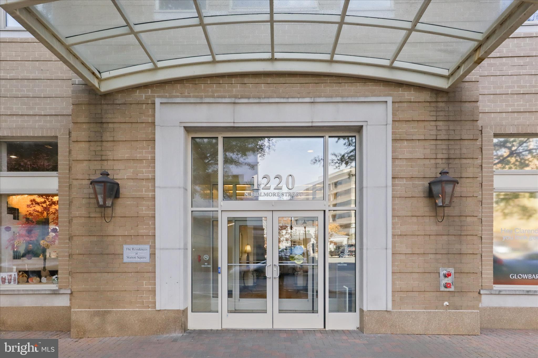 1220 N FILLMORE STREET 909