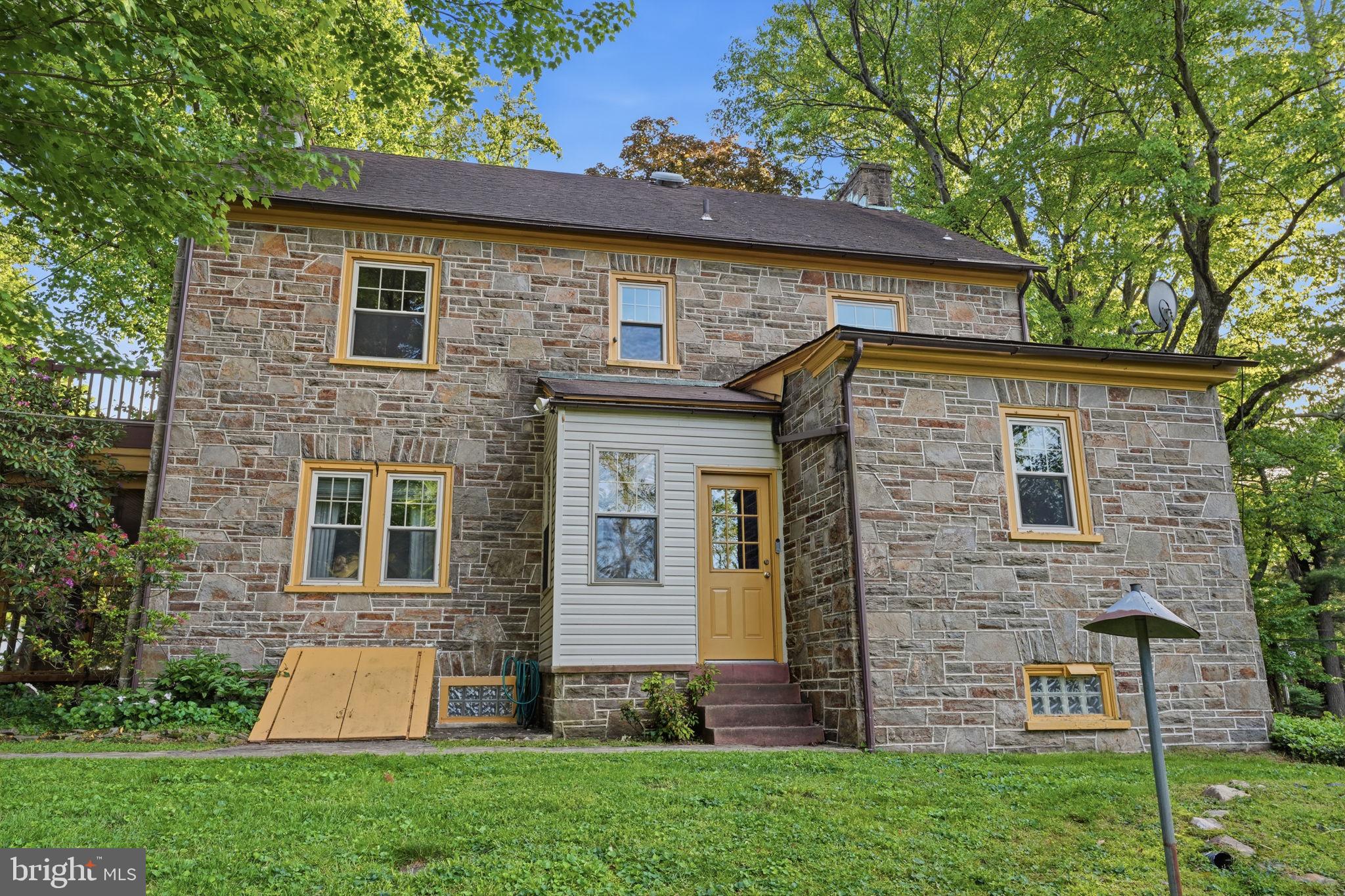 CHADDS FORD - Residential