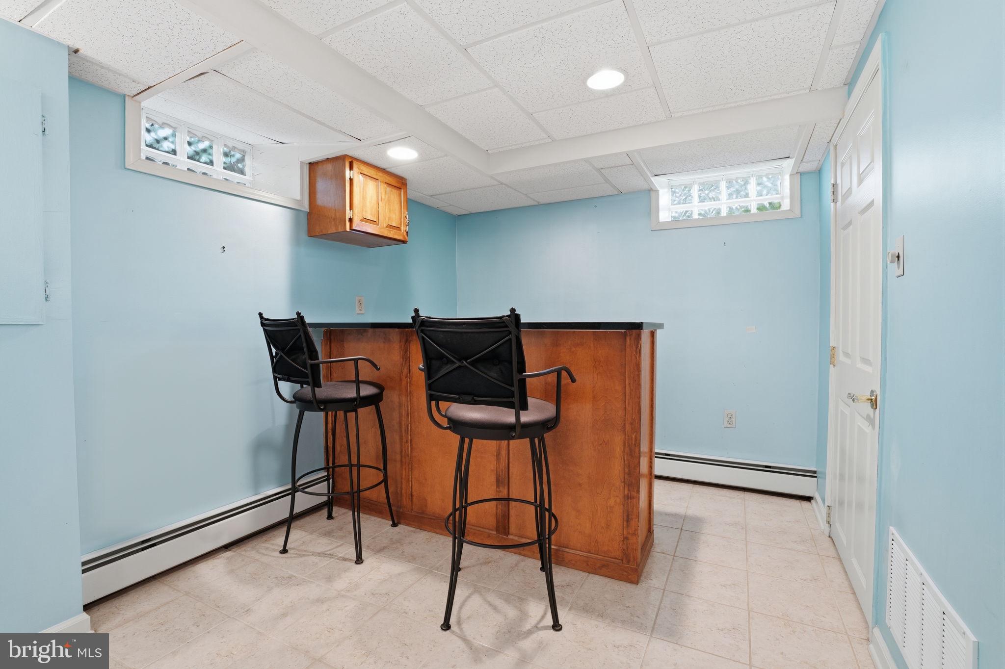 CHADDS FORD - Residential