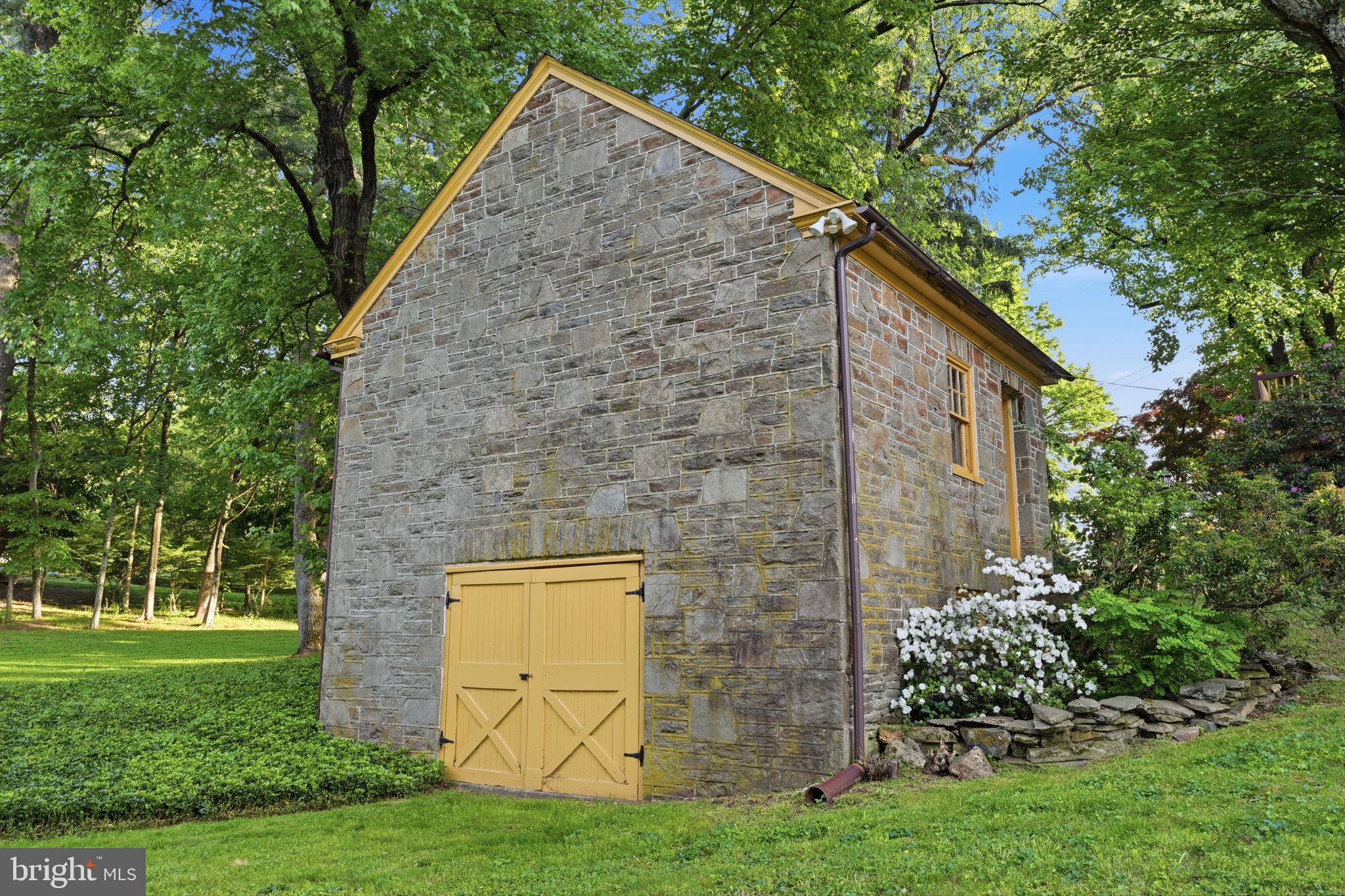CHADDS FORD - Residential