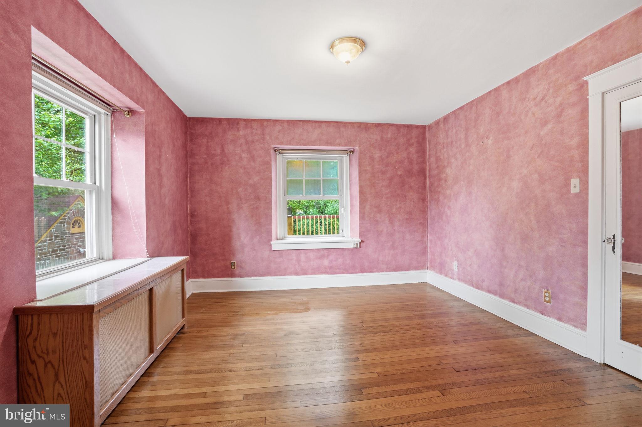 CHADDS FORD - Residential