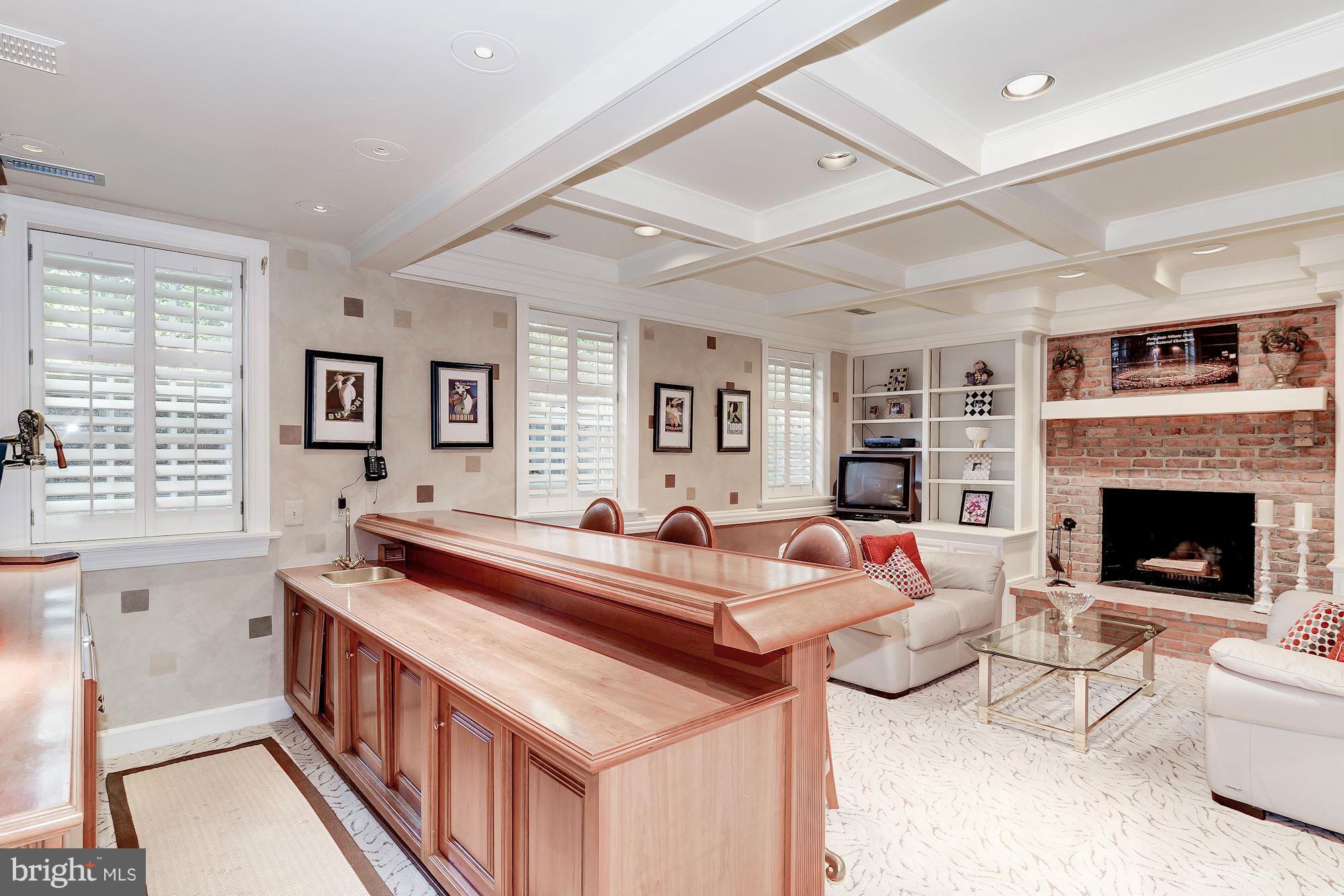 BANNOCKBURN HEIGHTS - Residential