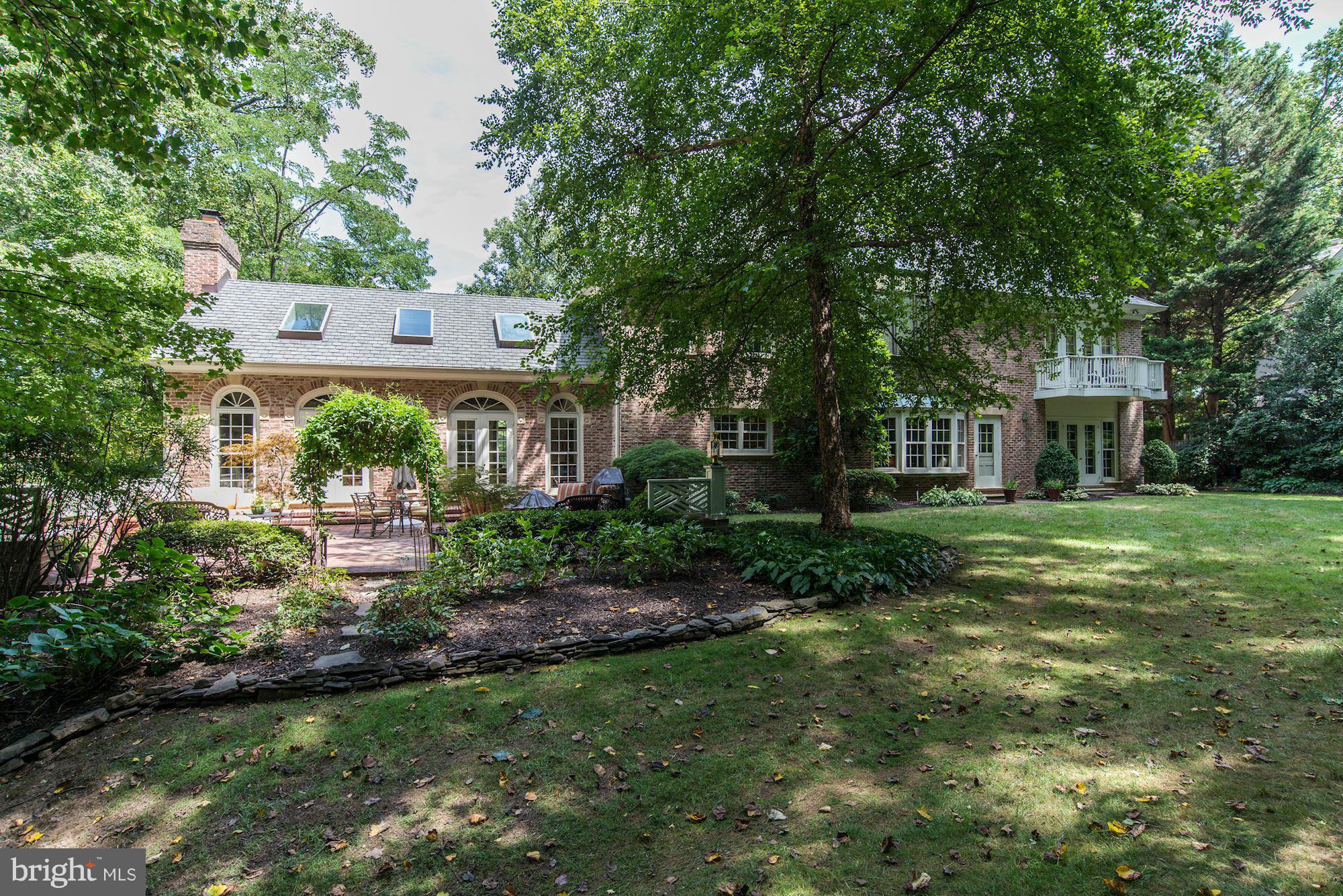 BANNOCKBURN HEIGHTS - Residential