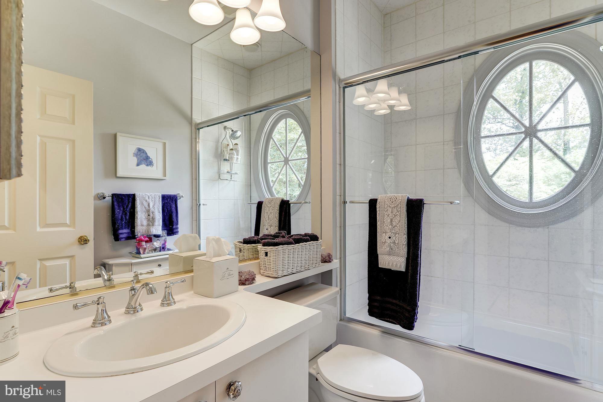 BANNOCKBURN HEIGHTS - Residential