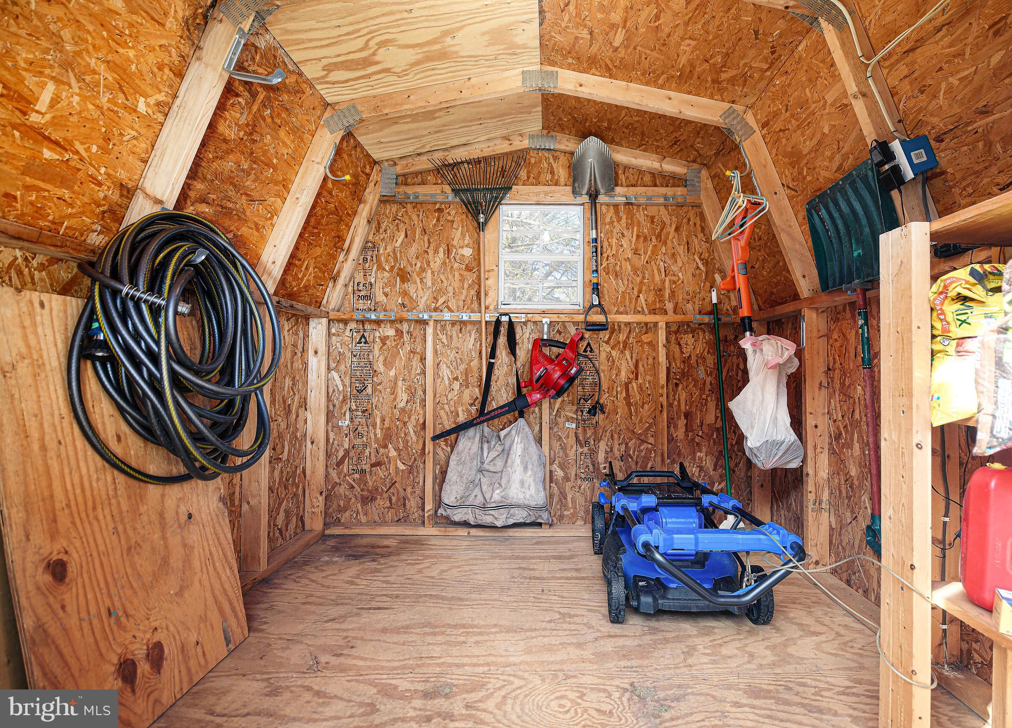 SOUTHFIELD - Residential