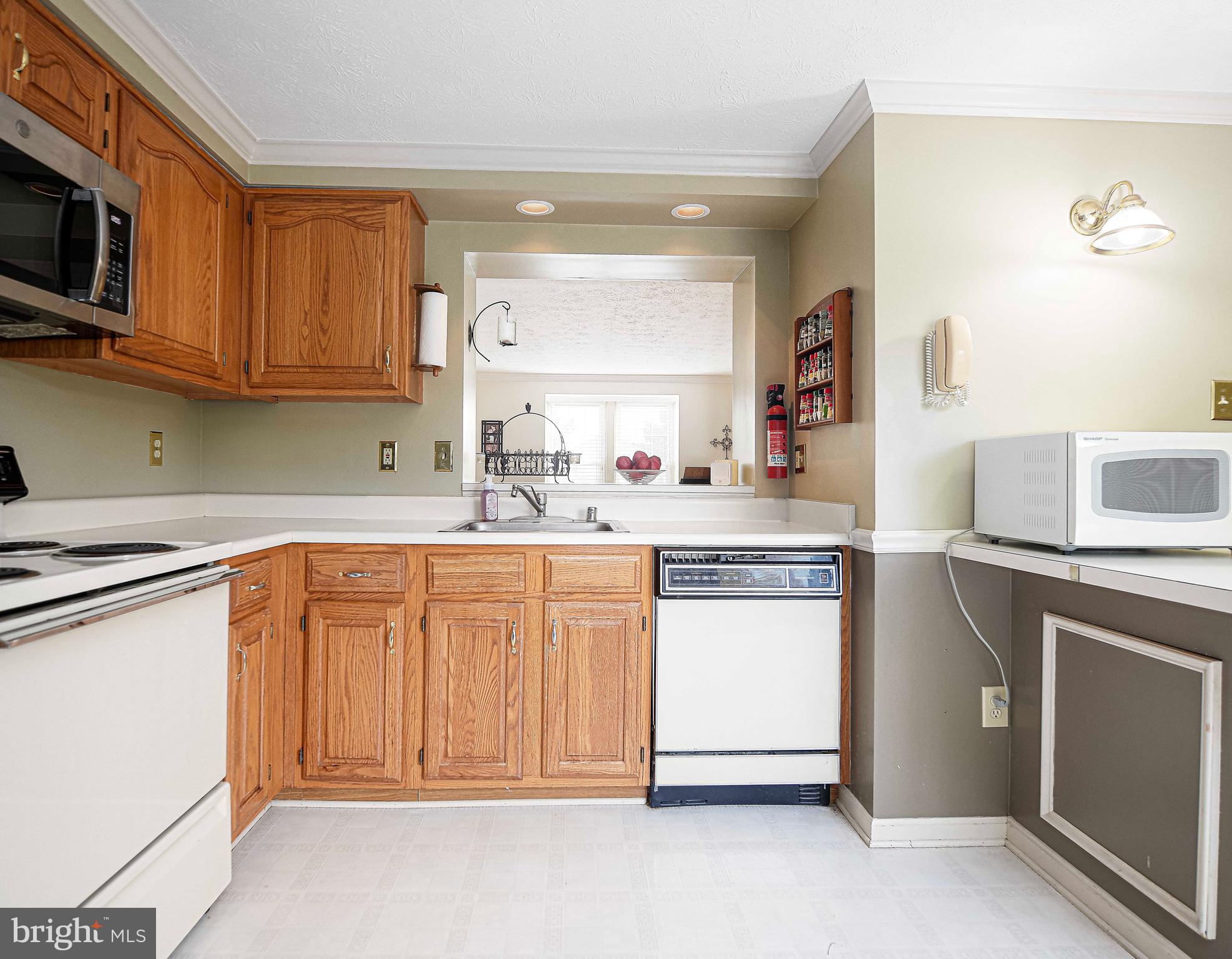 SOUTHFIELD - Residential