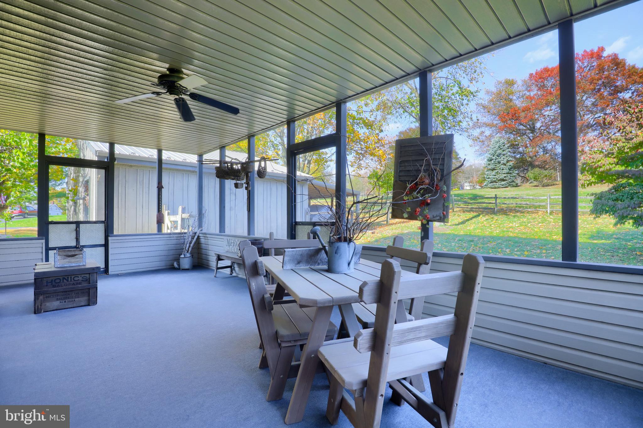 ROCKY RIDGE - Residential