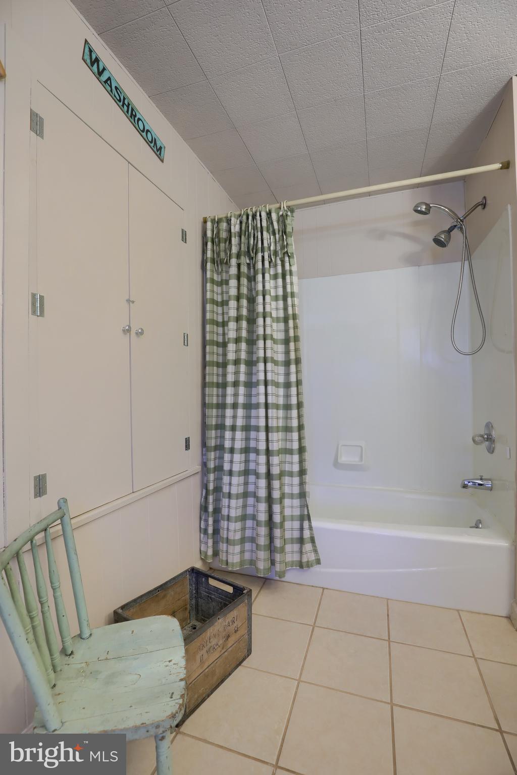 ROCKY RIDGE - Residential