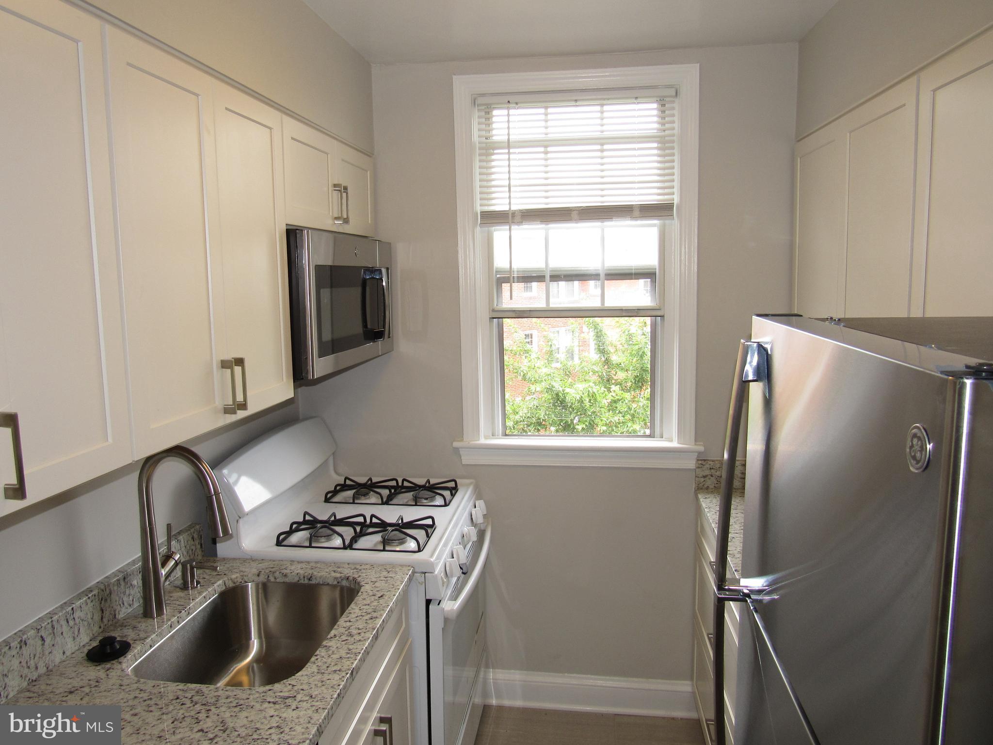 ARBORS OF ARLINGTON - Residential Lease