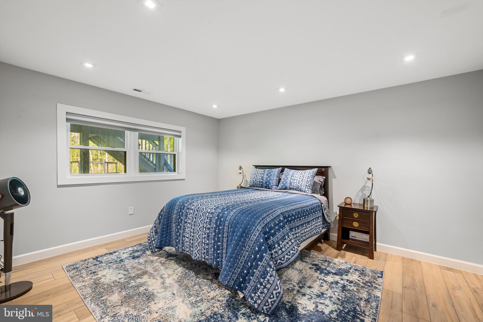 HENDERSON HILLS - Residential