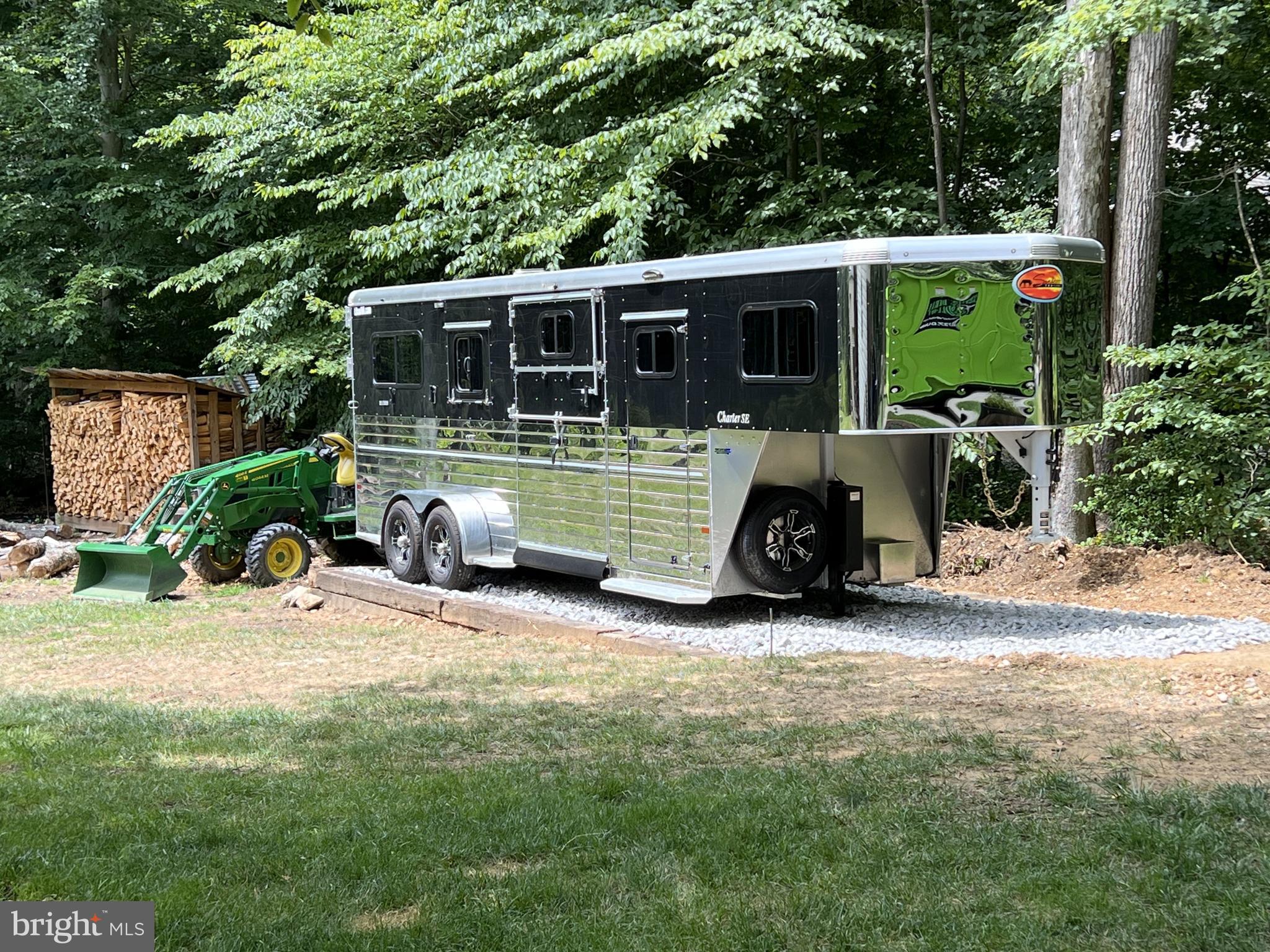 HENDERSON HILLS - Residential