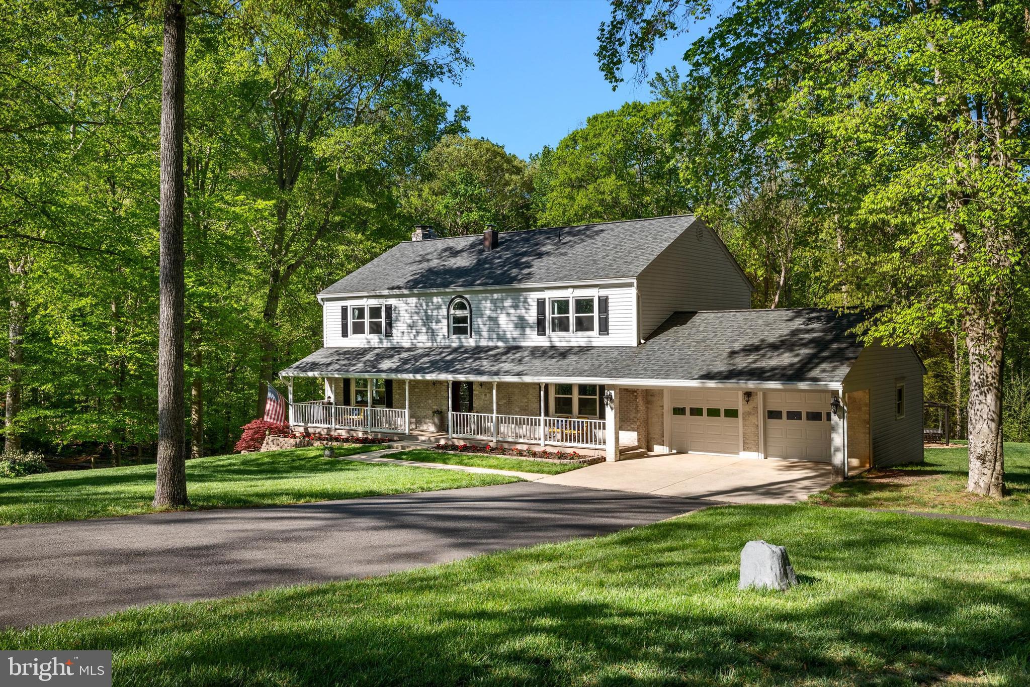 HENDERSON HILLS - Residential