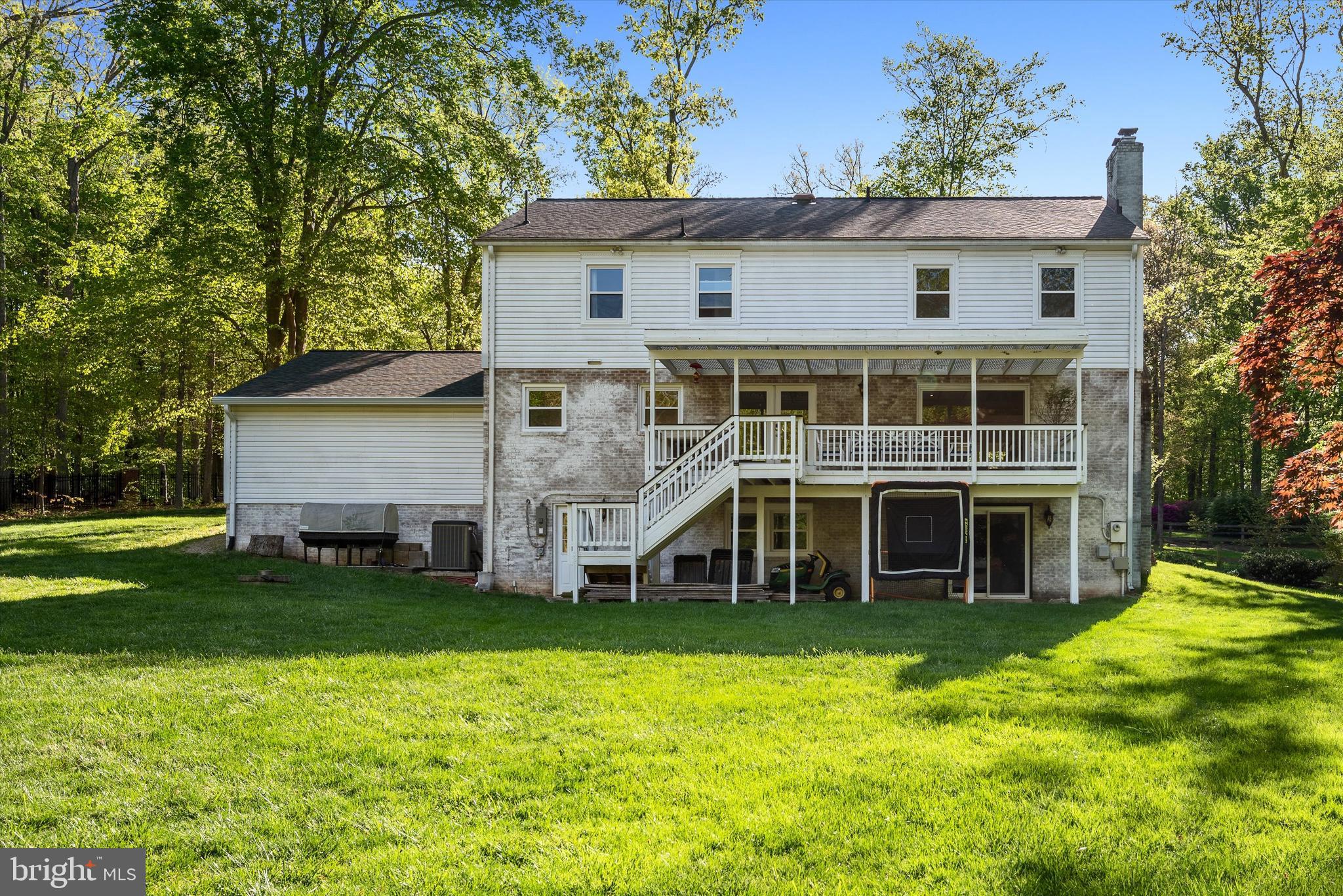 HENDERSON HILLS - Residential