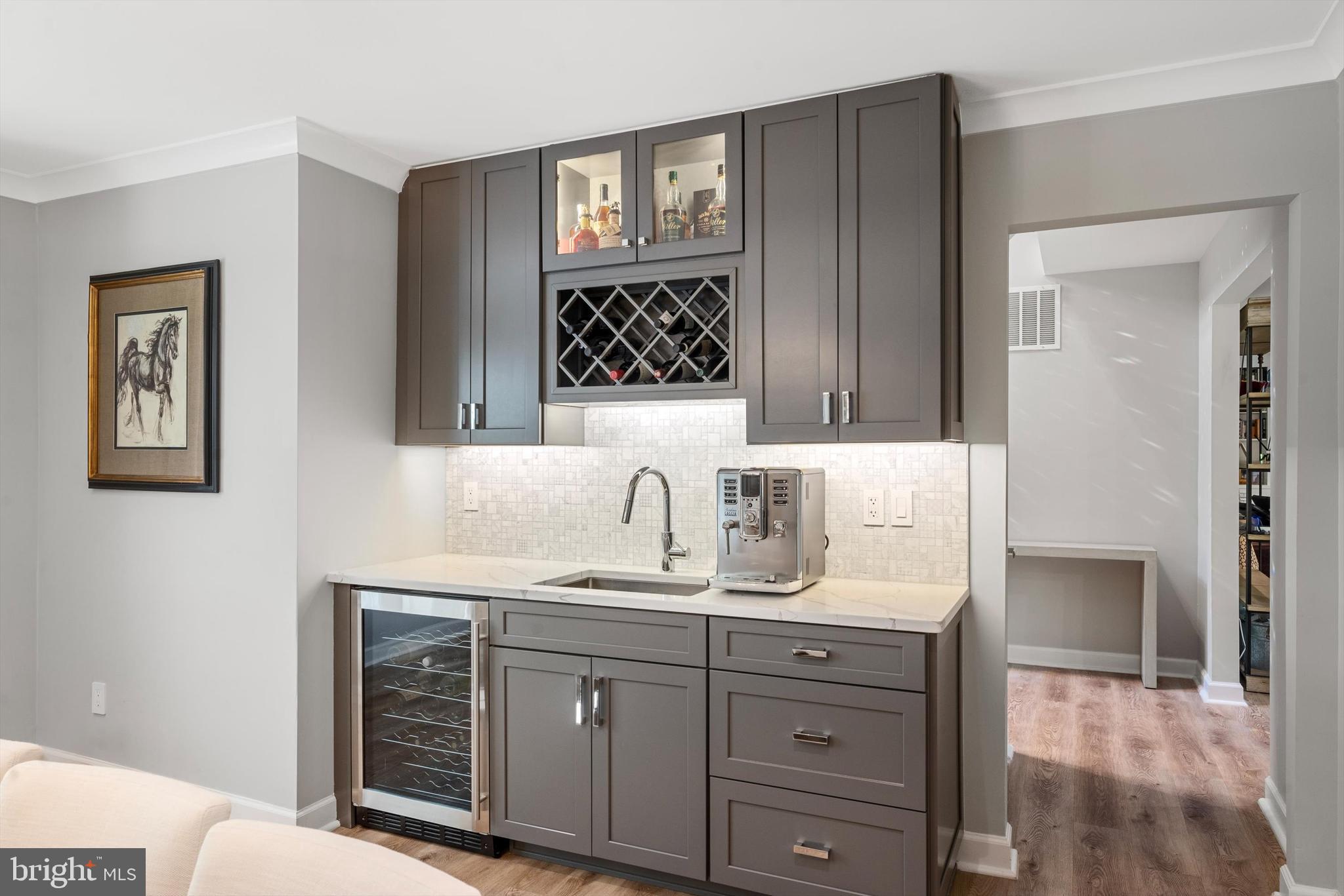 HENDERSON HILLS - Residential