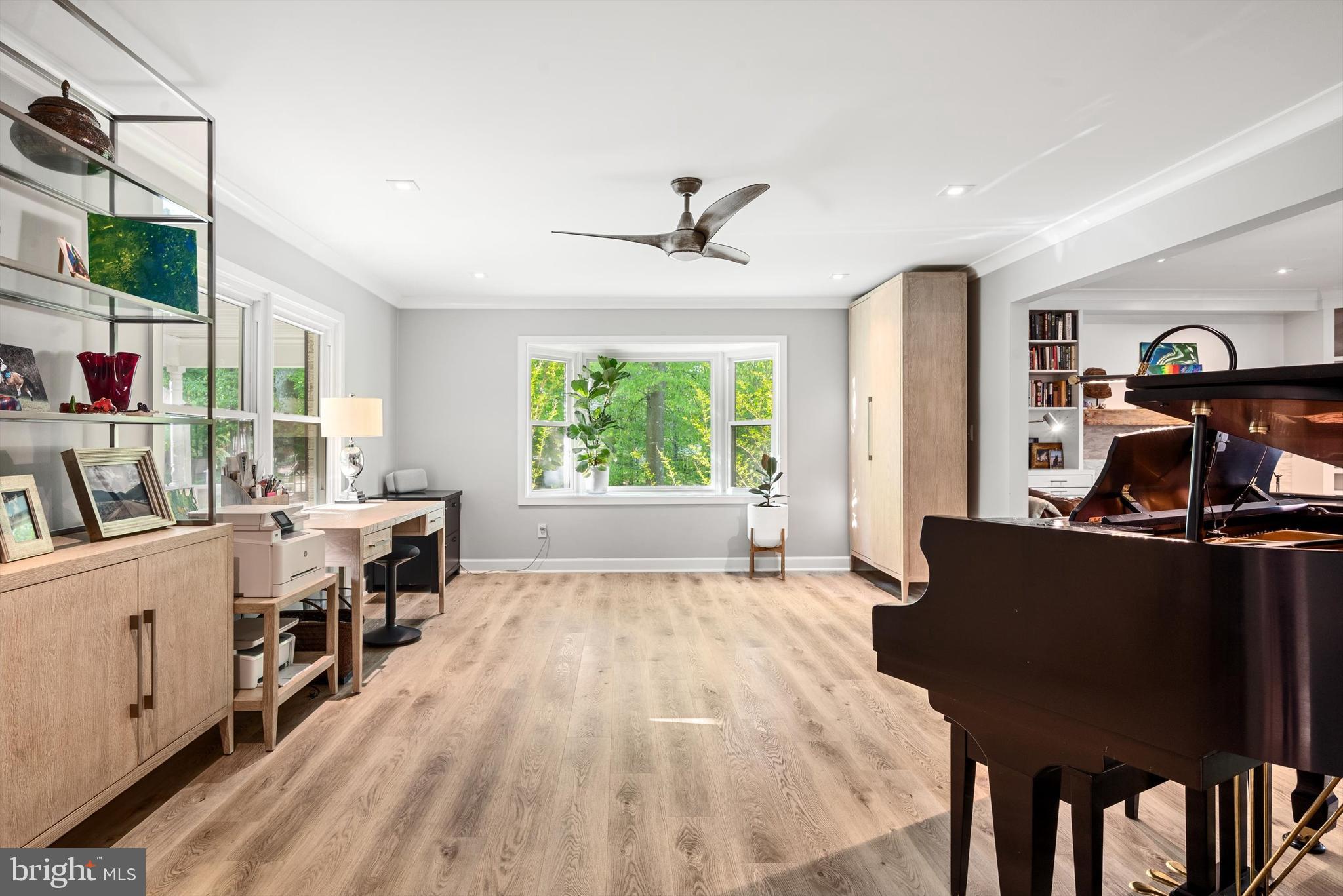 HENDERSON HILLS - Residential