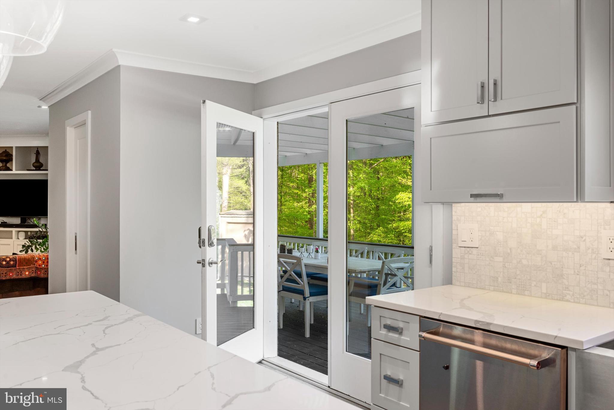 HENDERSON HILLS - Residential