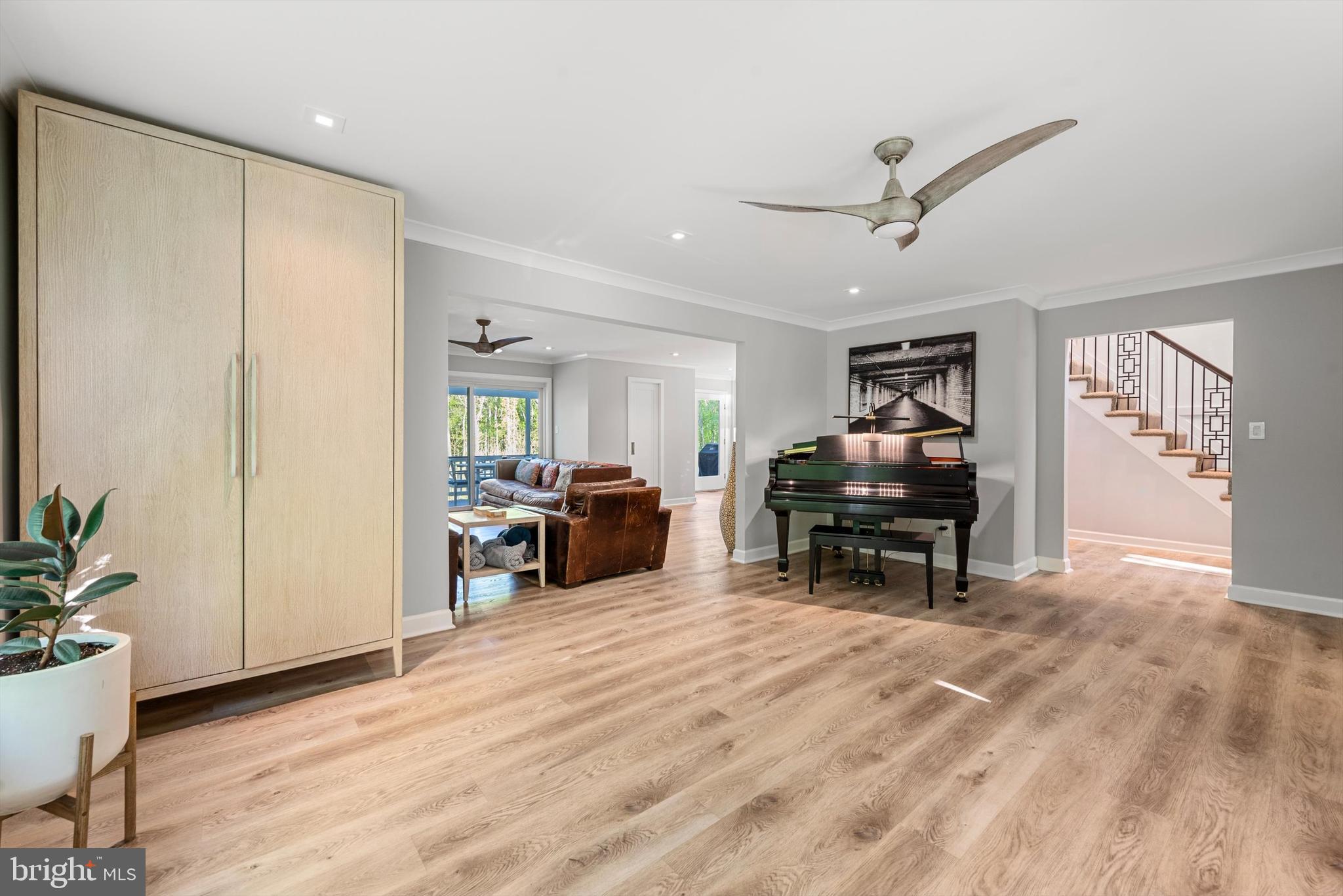 HENDERSON HILLS - Residential