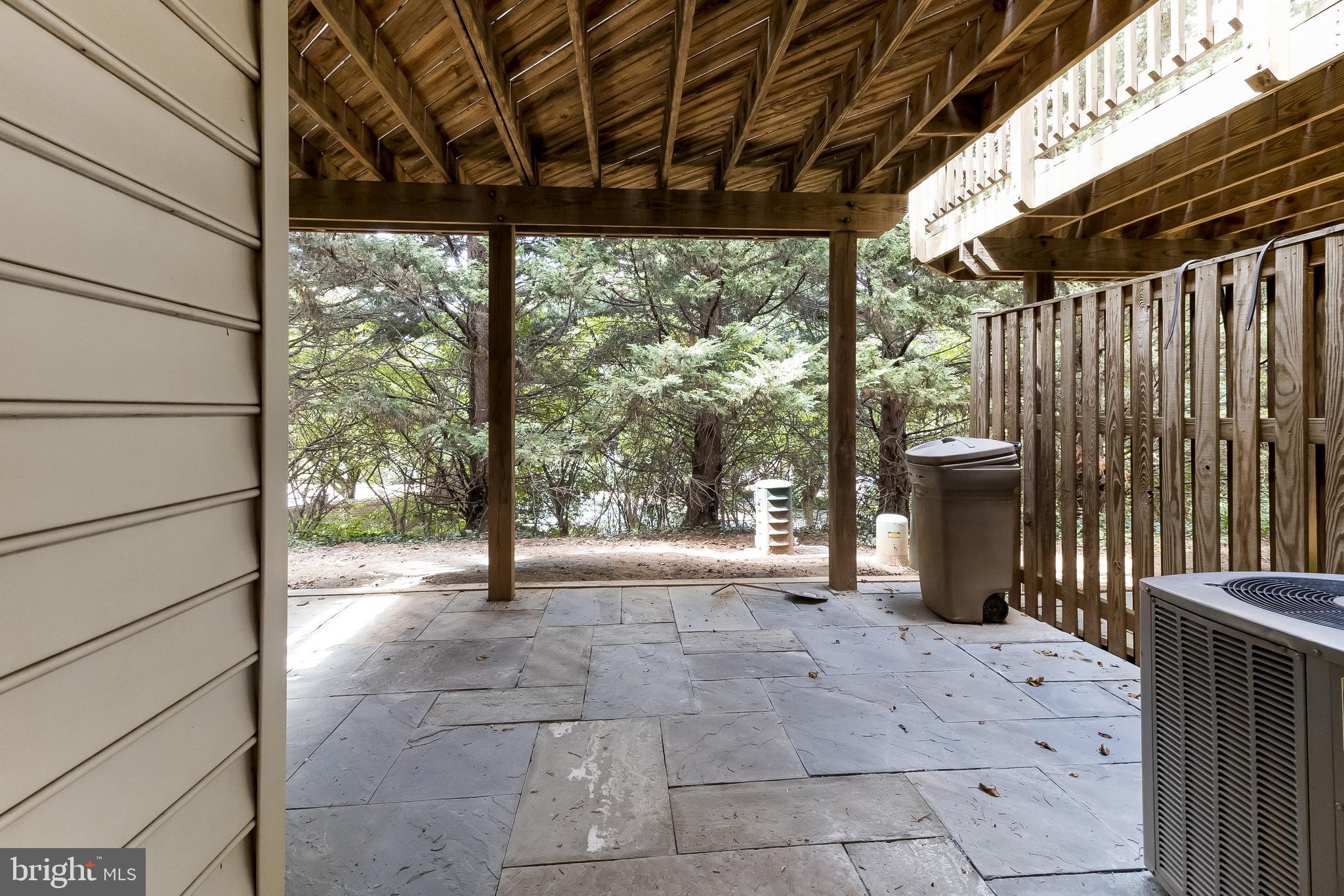 WHITLEY PARK CONDOMINIUM - Residential