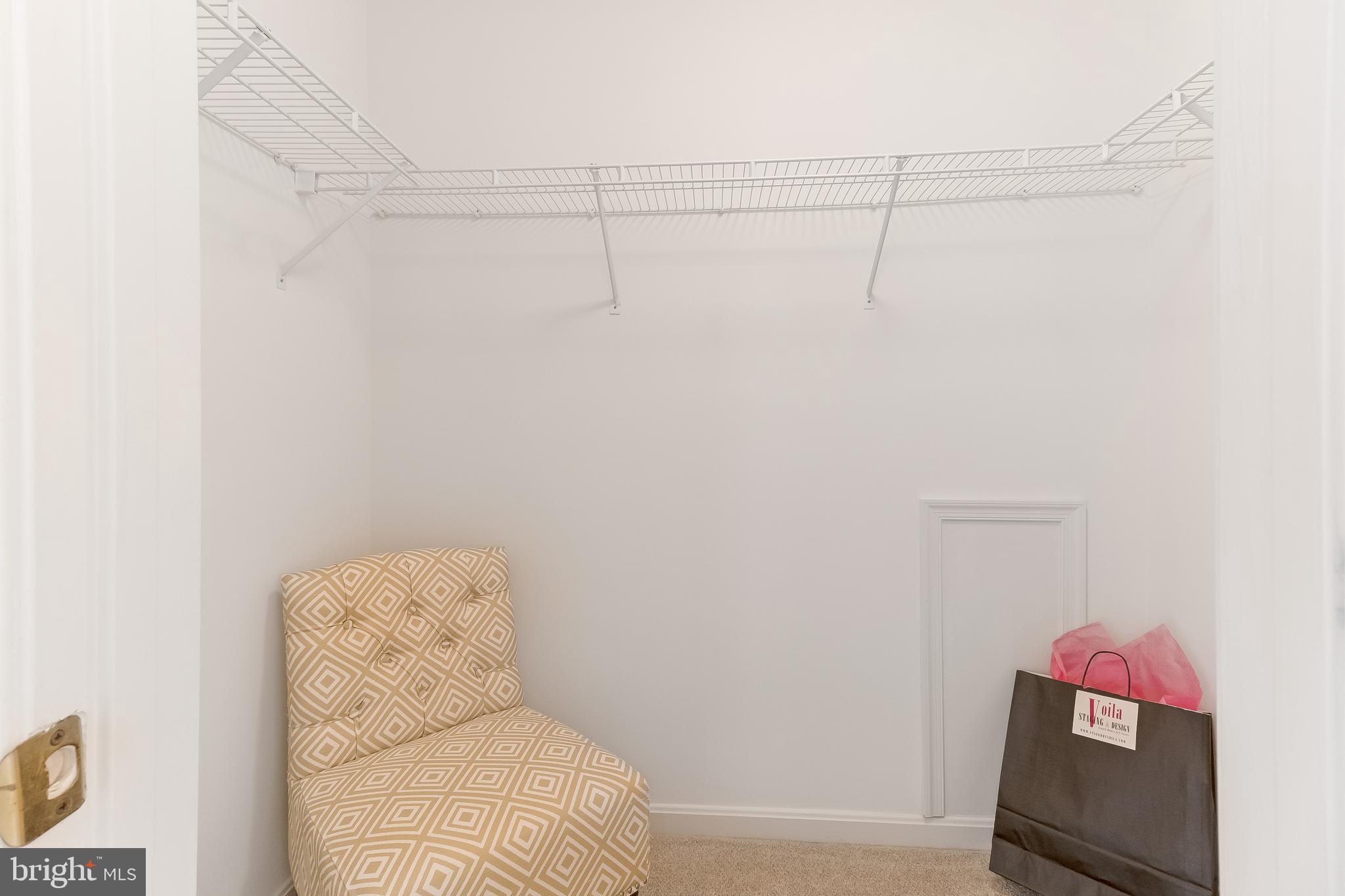 WHITLEY PARK CONDOMINIUM - Residential