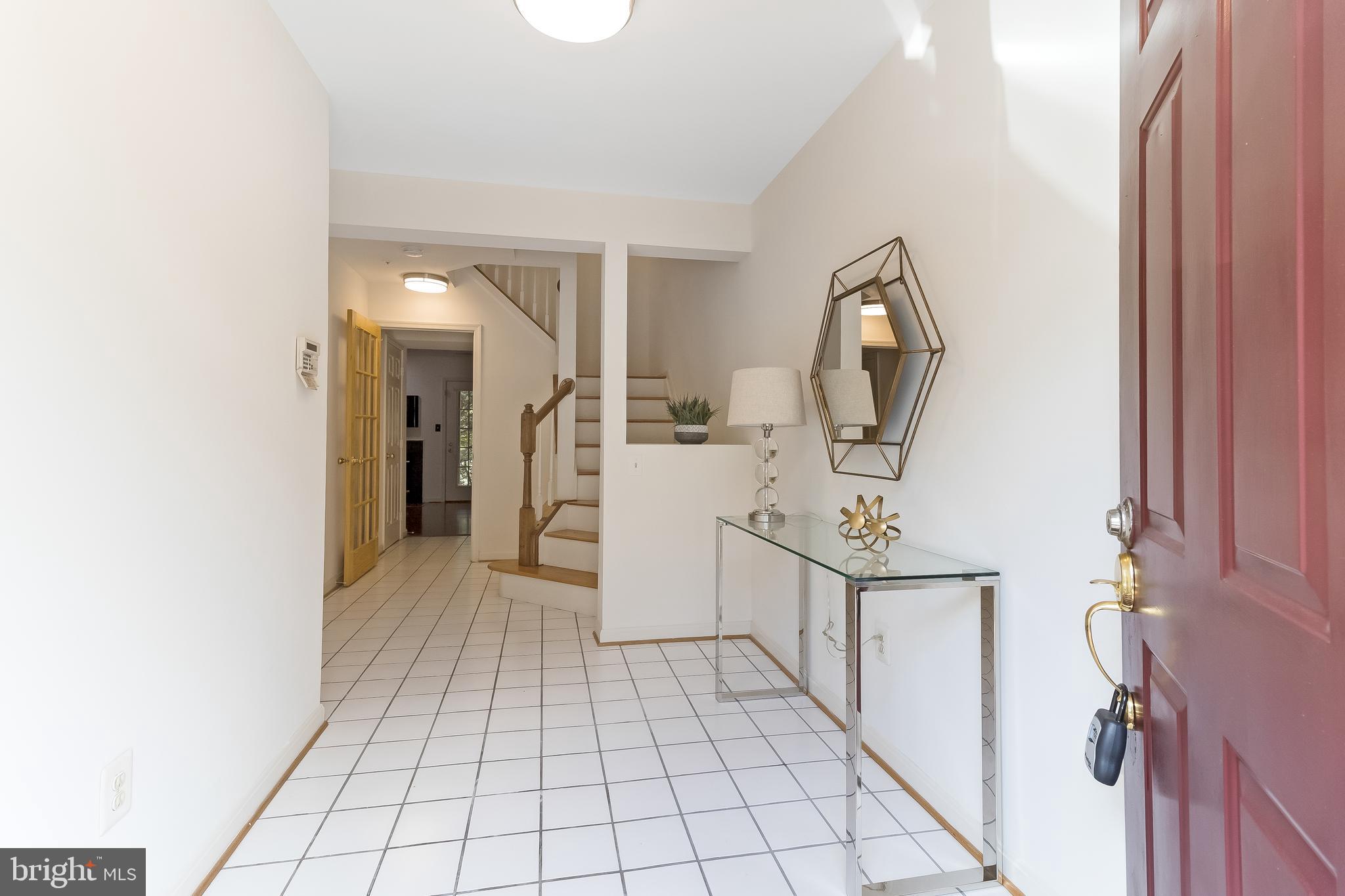 WHITLEY PARK CONDOMINIUM - Residential