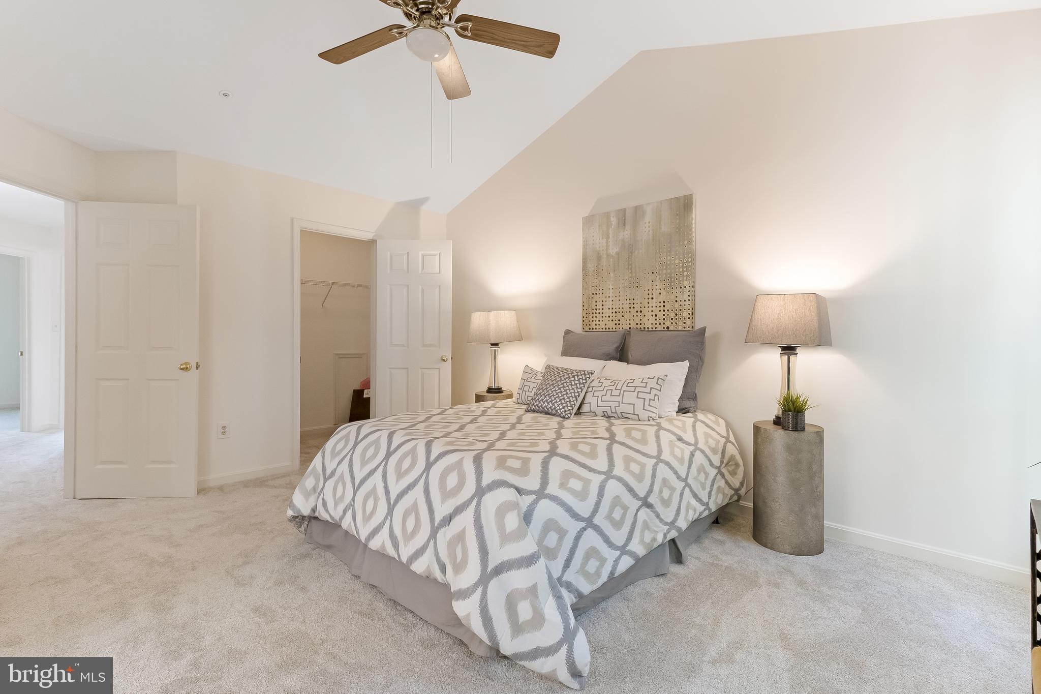 WHITLEY PARK CONDOMINIUM - Residential