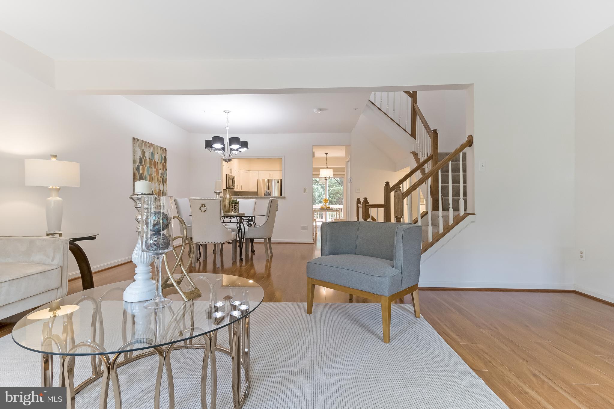 WHITLEY PARK CONDOMINIUM - Residential