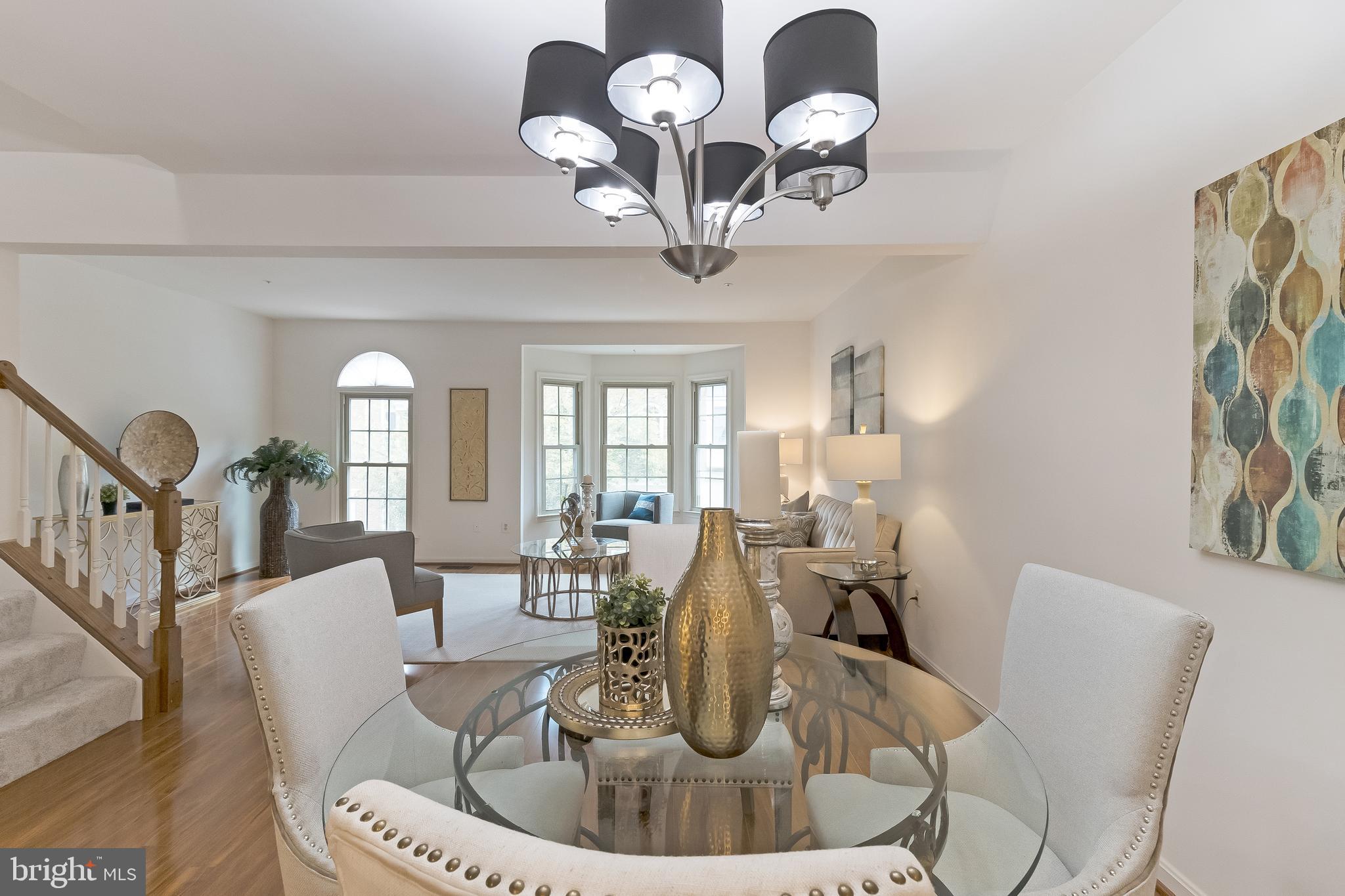 WHITLEY PARK CONDOMINIUM - Residential