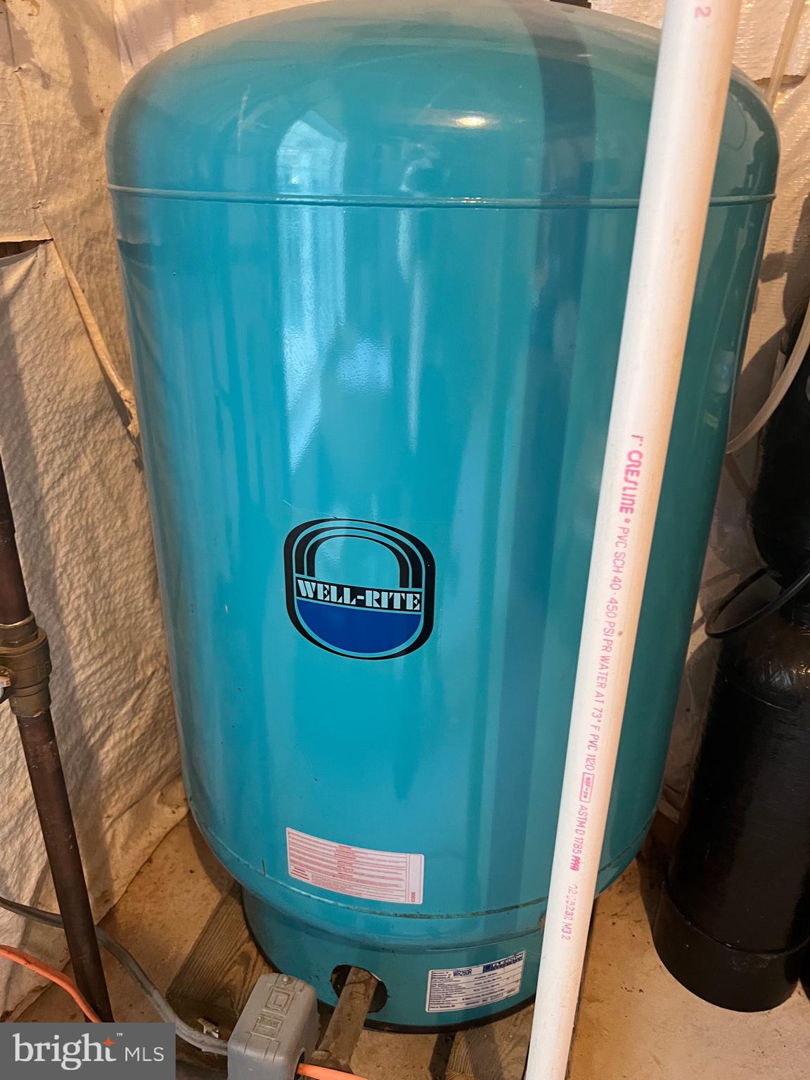 CAREFREE ACRES - Residential