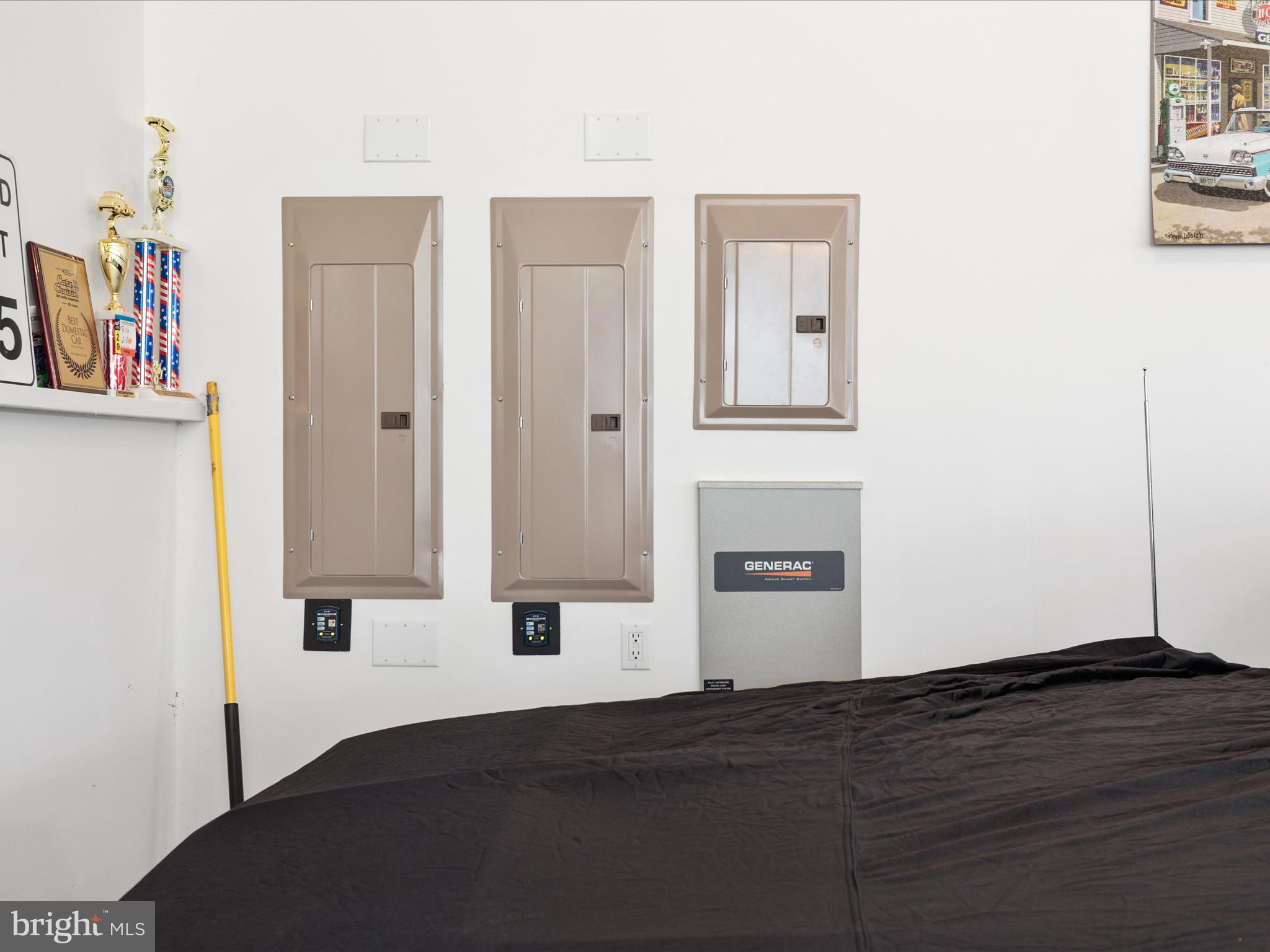 CAREFREE ACRES - Residential