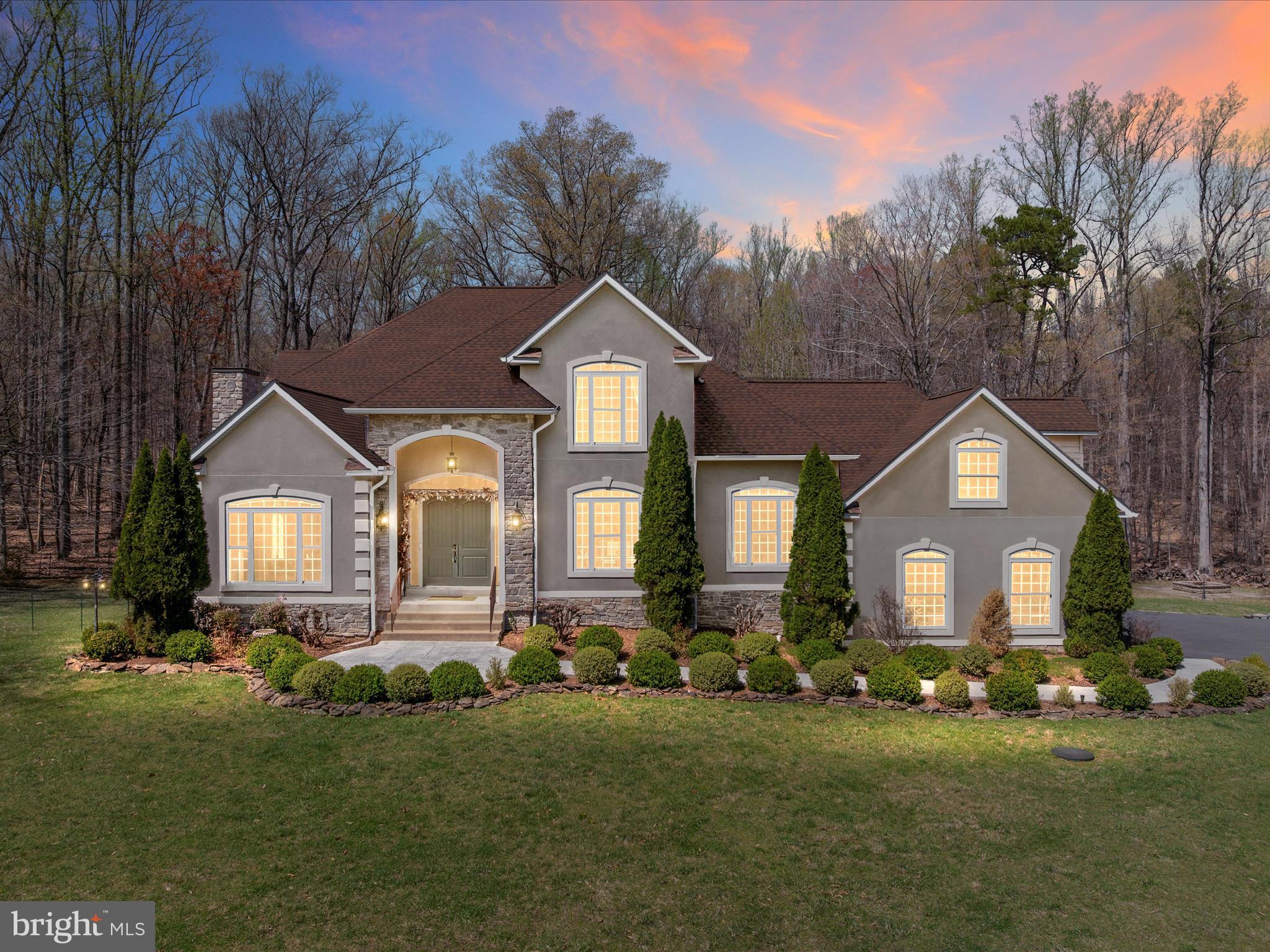 CAREFREE ACRES - Residential