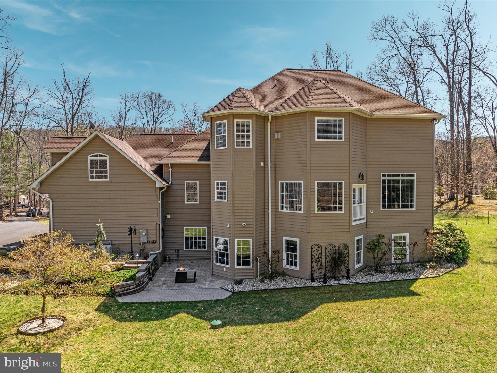 CAREFREE ACRES - Residential