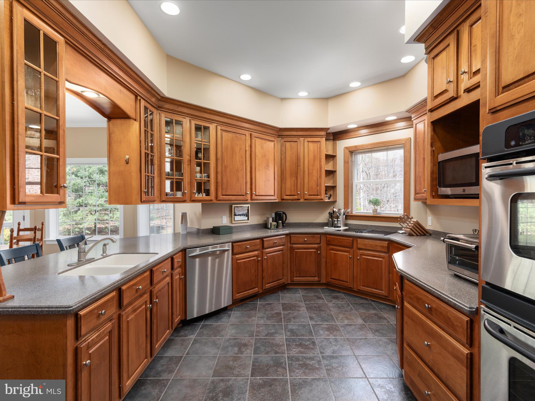 CAREFREE ACRES - Residential