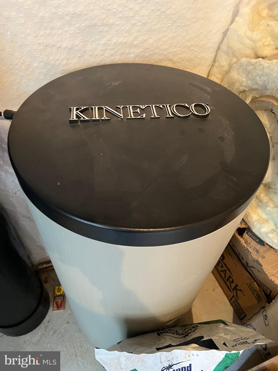 CAREFREE ACRES - Residential